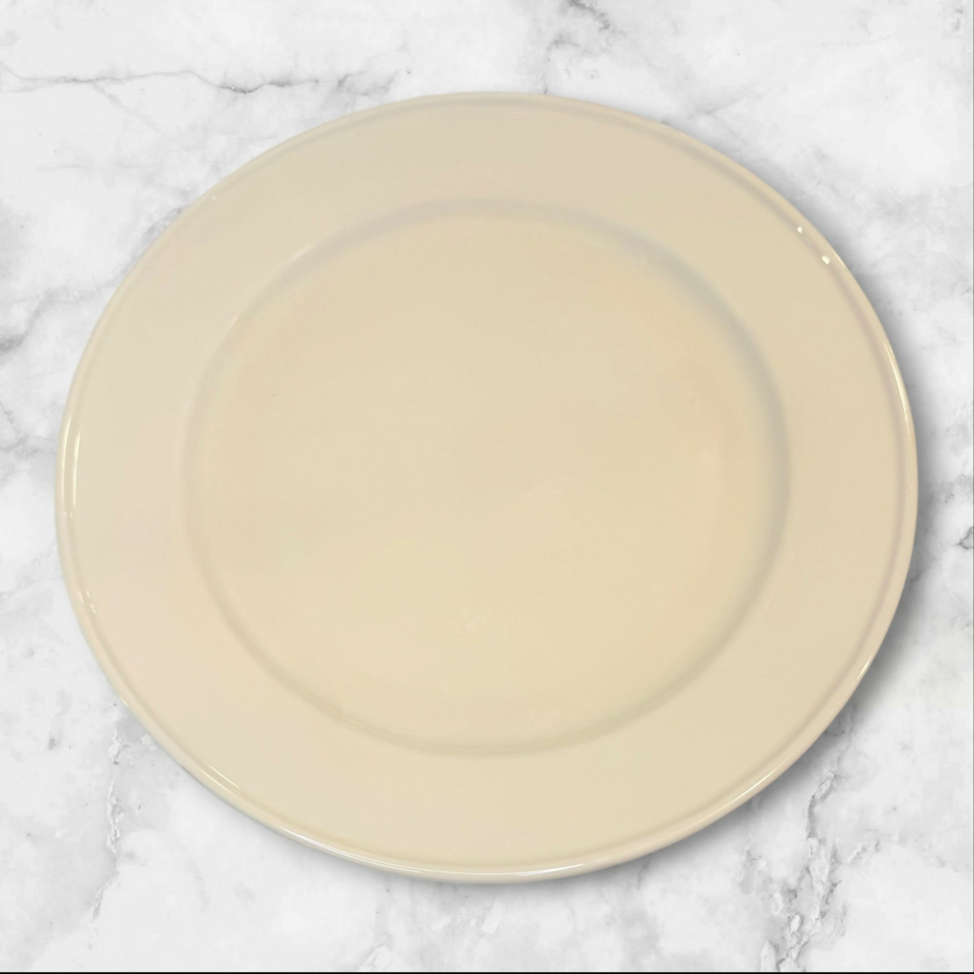 Crate & Barrel Margo Dinner Plates | Set of 4 | Great Condition | Cream Ivory