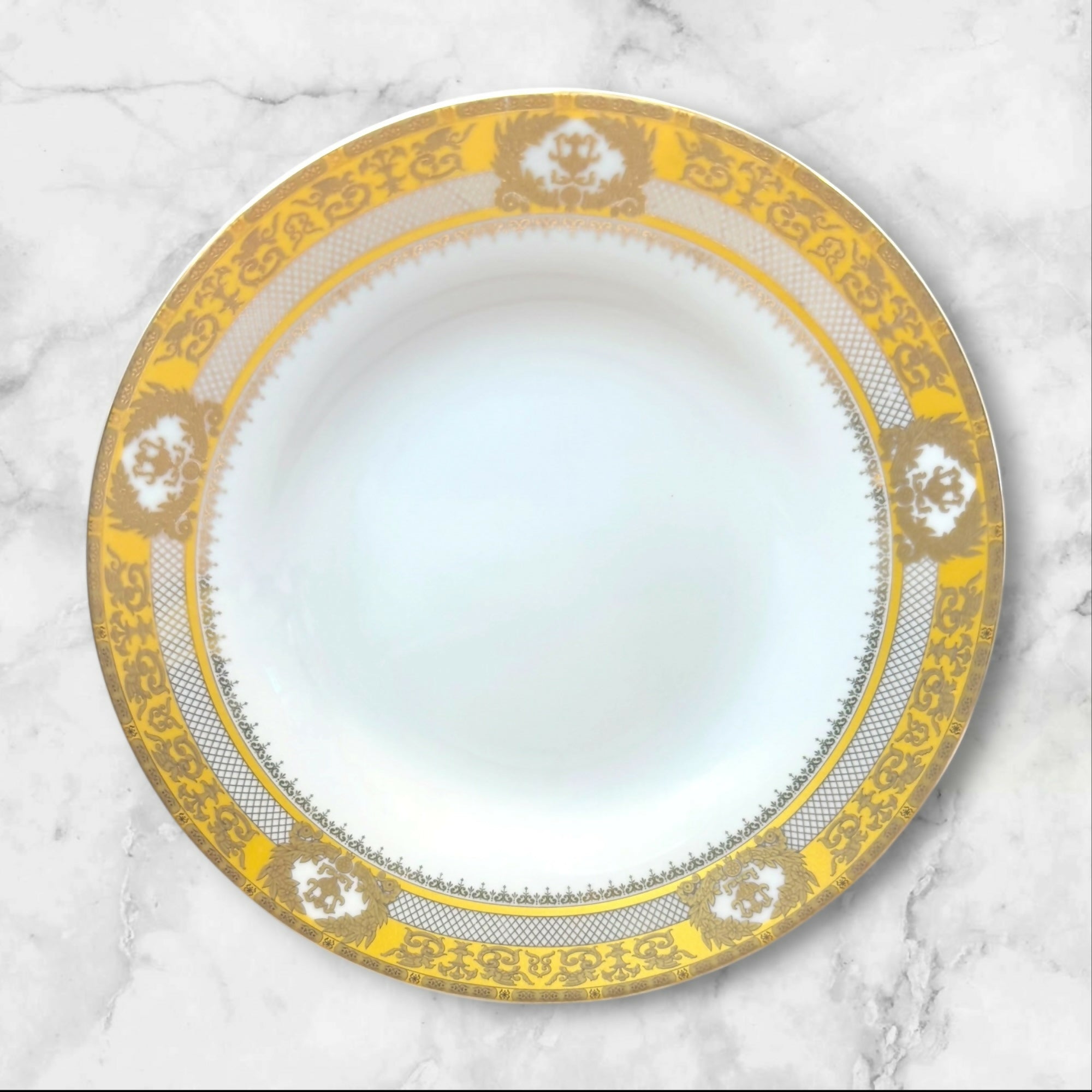 Highgate Manor Contessa Rim Soup Bowls Set of 4 | Great Condition