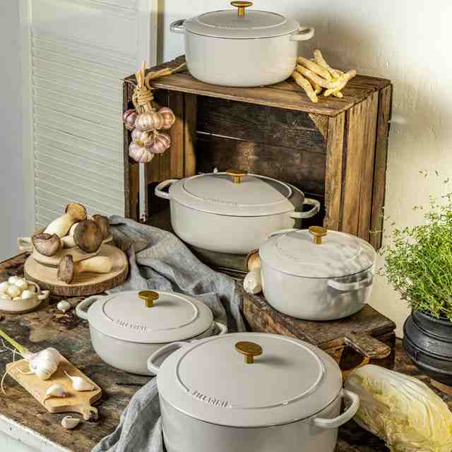 Ballarini Cast Iron Dutch Oven | White | 5.75 Quart - Kitchen Switchen