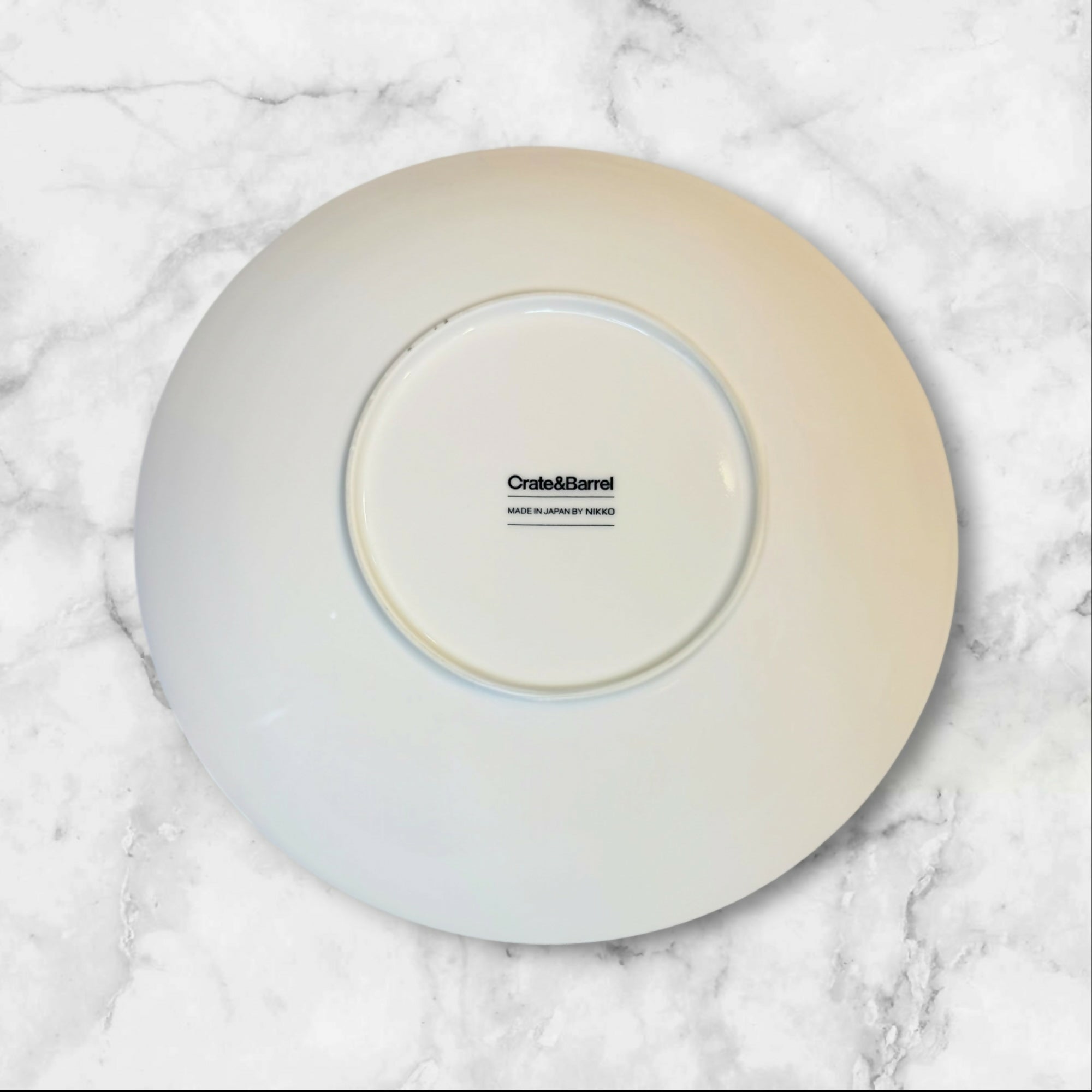 Crate & Barrel Nikko Reflections Coupe Dinner Plates | Set of 4 | Excellent