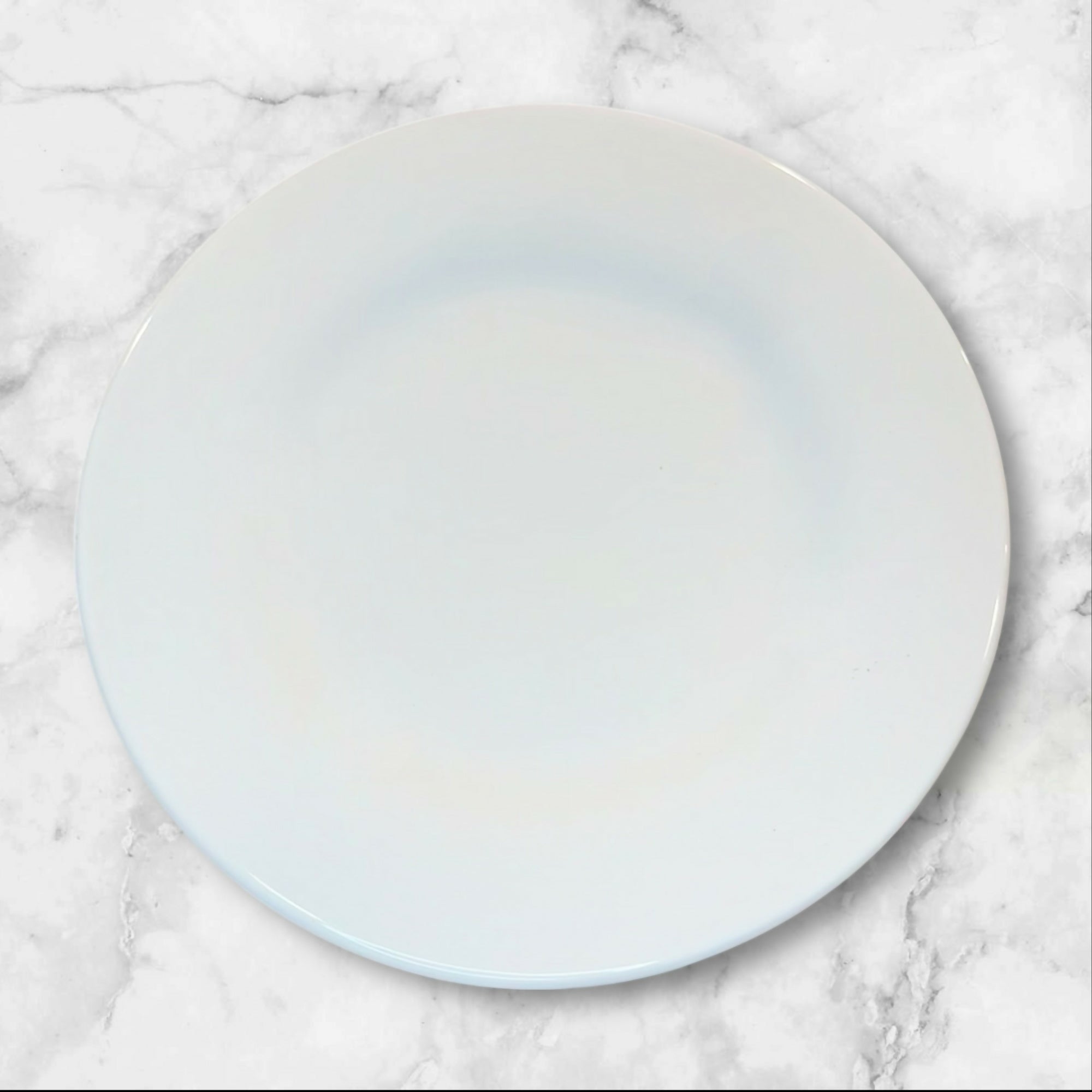 Banana Republic White Stoneware Dinner Plates | Set of 3 | Excellent Condition