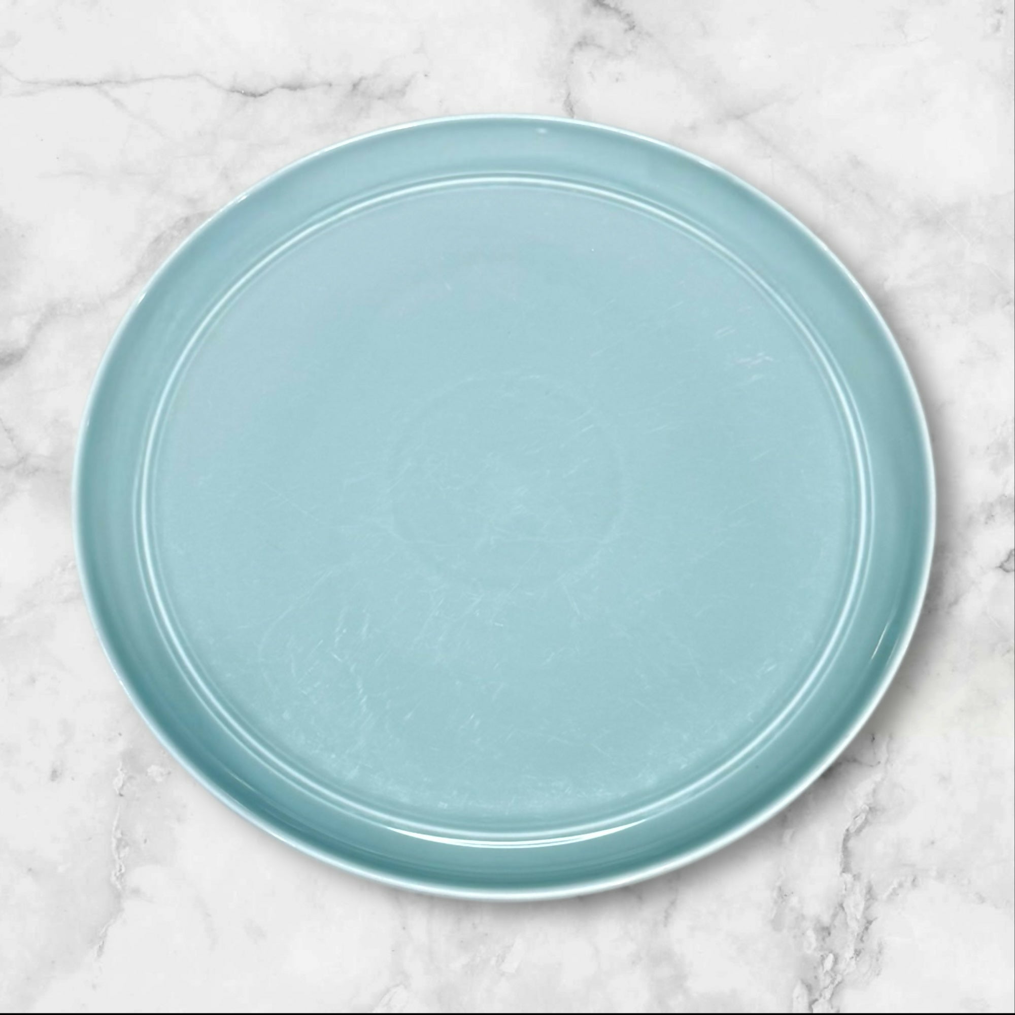 Crate & Barrel Hue Blue Dinner Plates | Set of 5 | Aaron Probyn | Gently Used