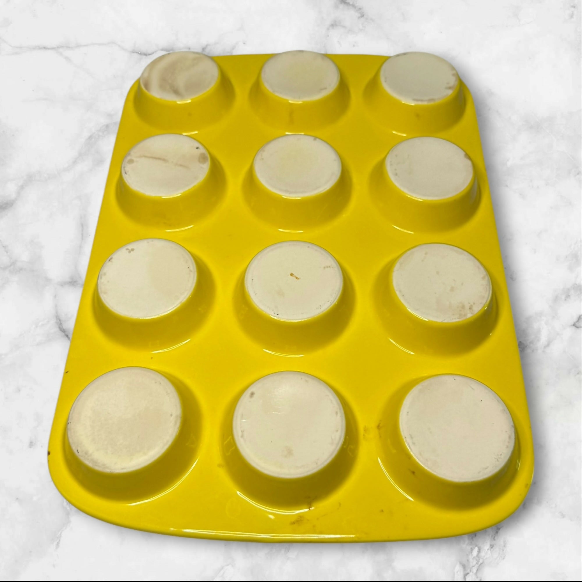 Vintage Yellow Glazed Stoneware Muffin Pan | 12 Cup | Great Used Condition
