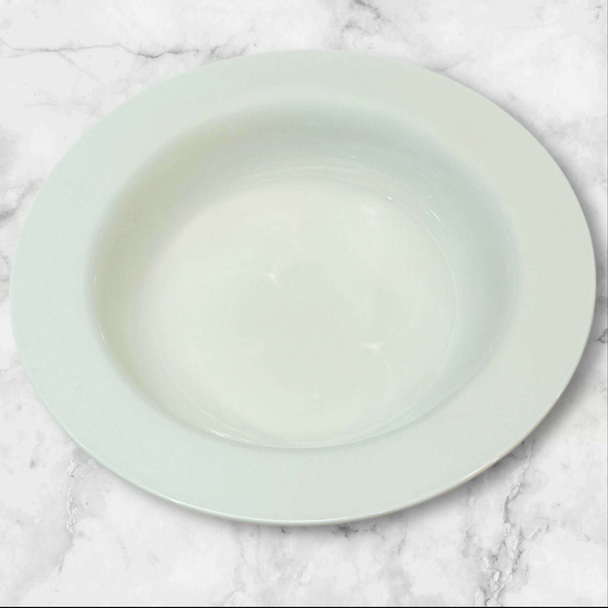 Pier 1 New Essentials Classic White Vegetable Bowl | Set of 4 | Excellent Condition