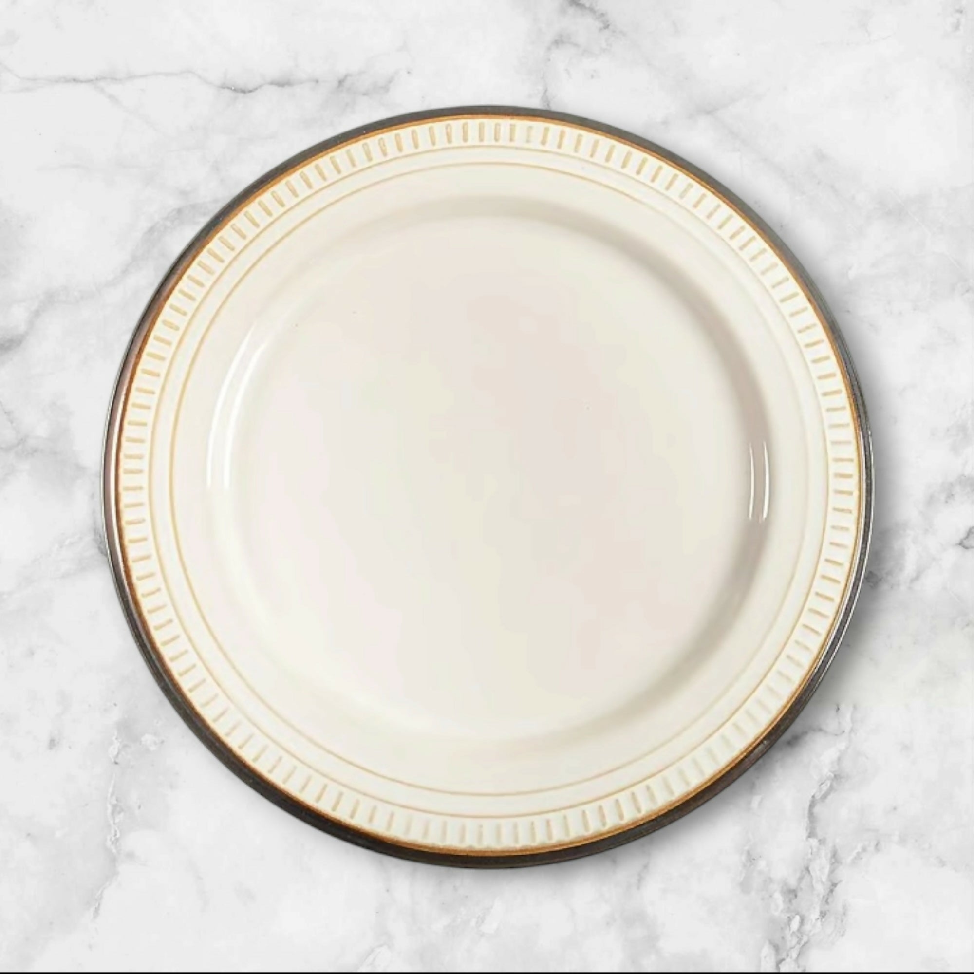 Food Network Biscotti White Dinner Plates Set of 5 Great Condition