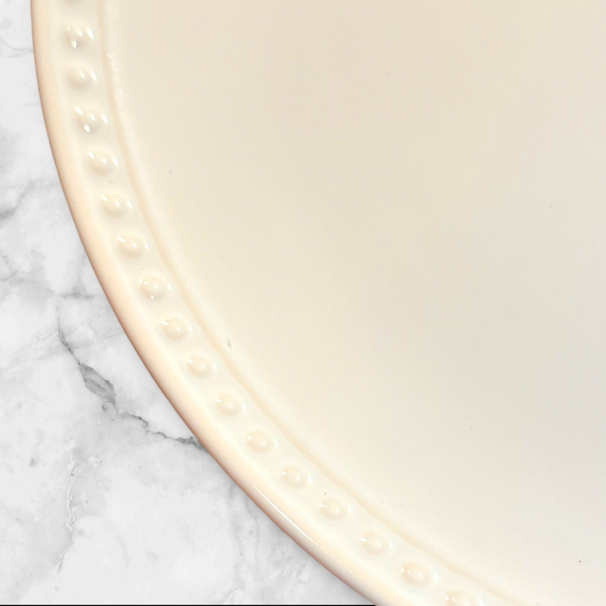 Primagera White Beaded Dinner Plates | Set of 2 | Excellent Condition