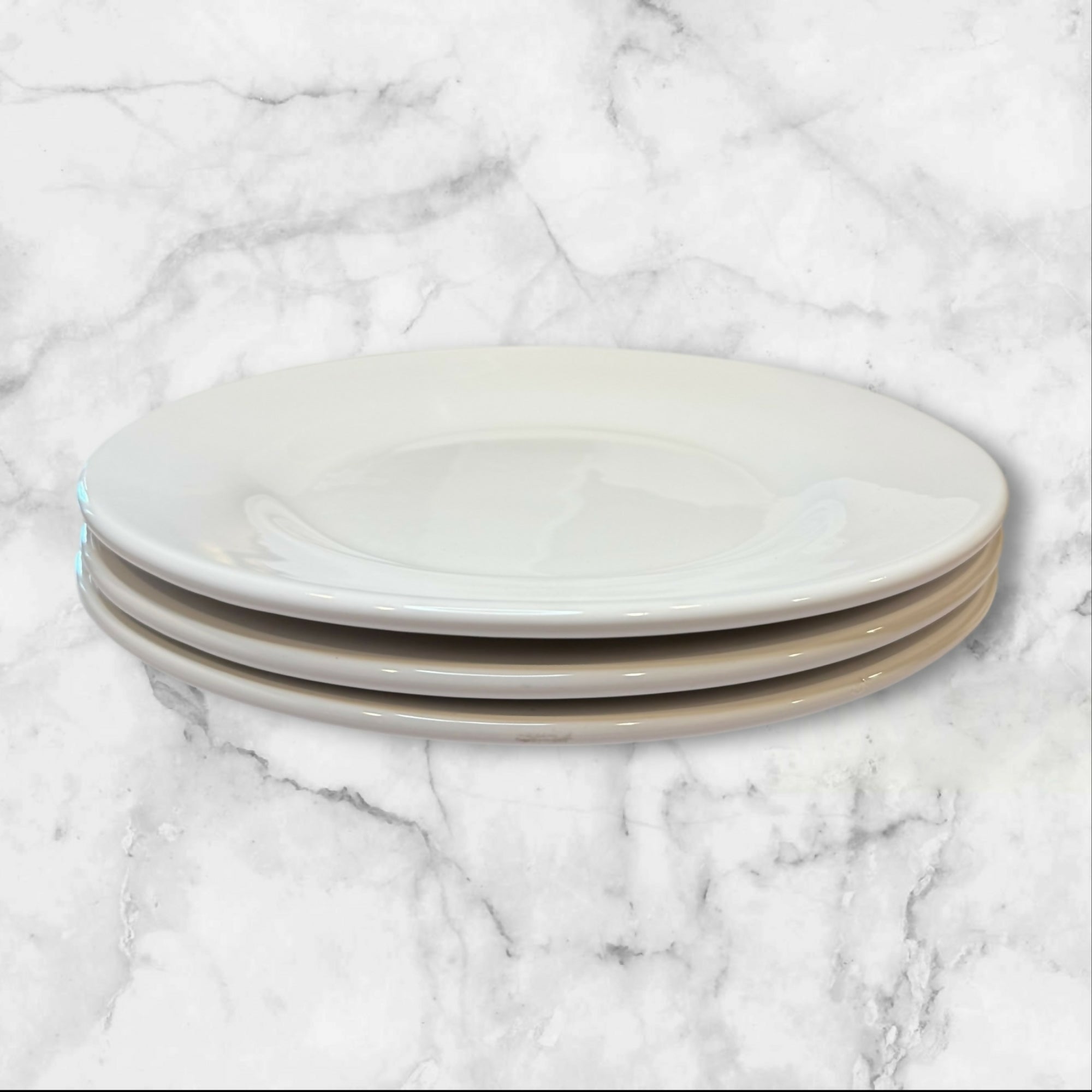 Banana Republic White Stoneware Dinner Plates | Set of 3 | Excellent Condition