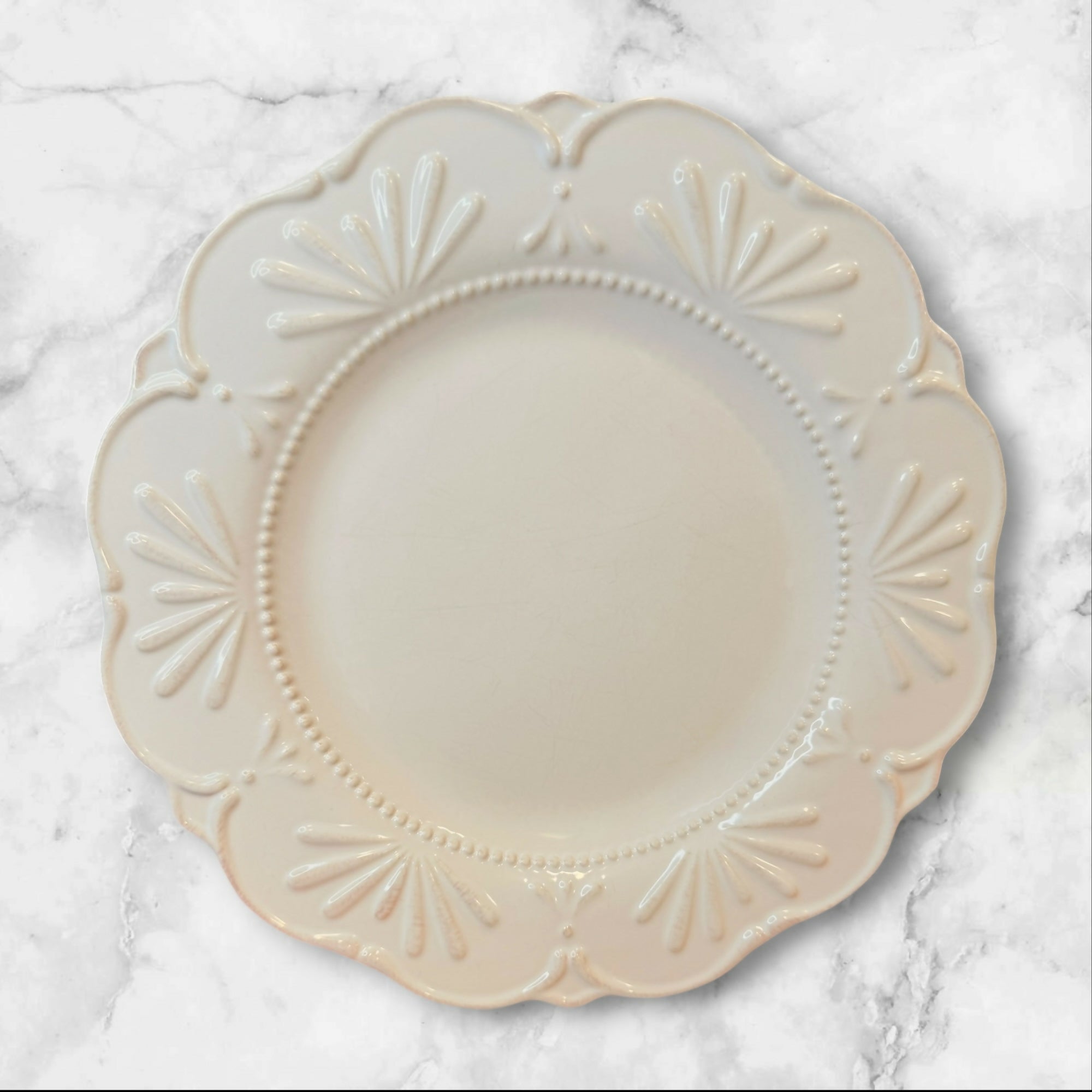 JC Penney Adalina Ivory Dinner Plates Set of 3 | Gently Used