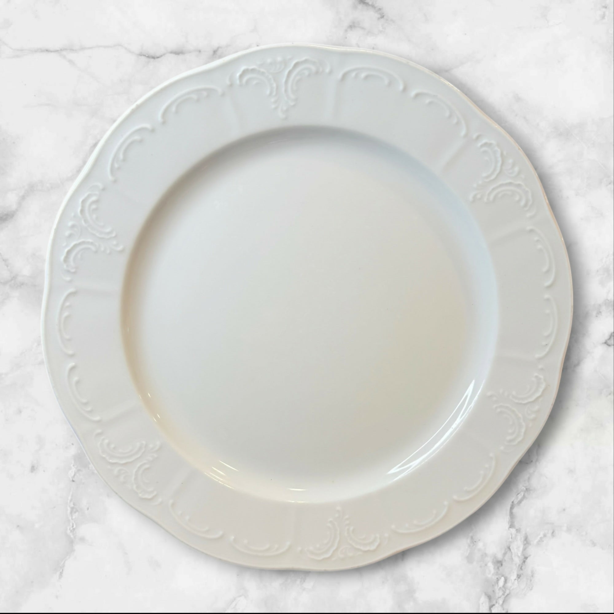 Lilien Embossed Porcelain Dinner Plates Set of 4 | Gently Used Condition