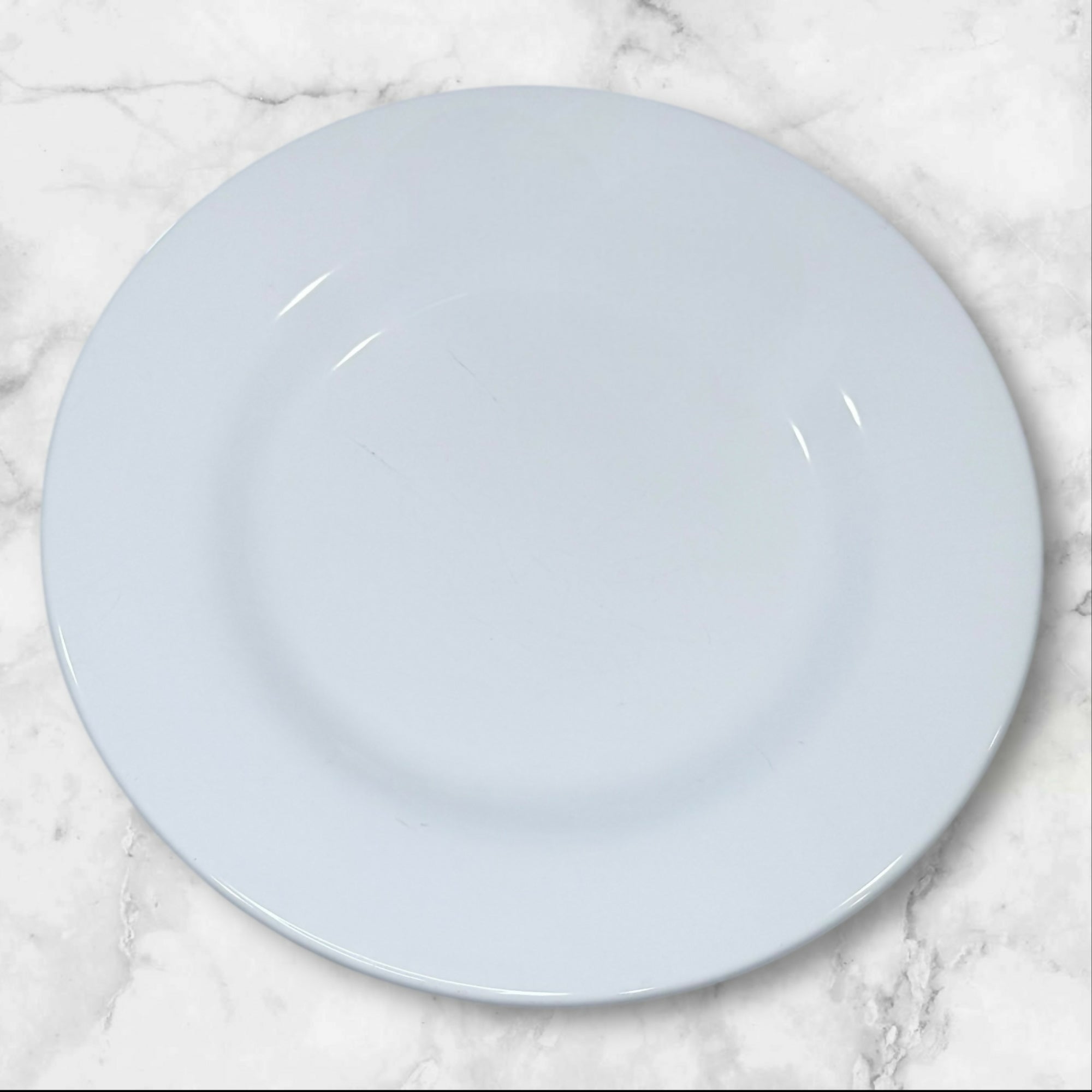 Banana Republic White Stoneware Dinner Plates | Set of 3 | Excellent Condition