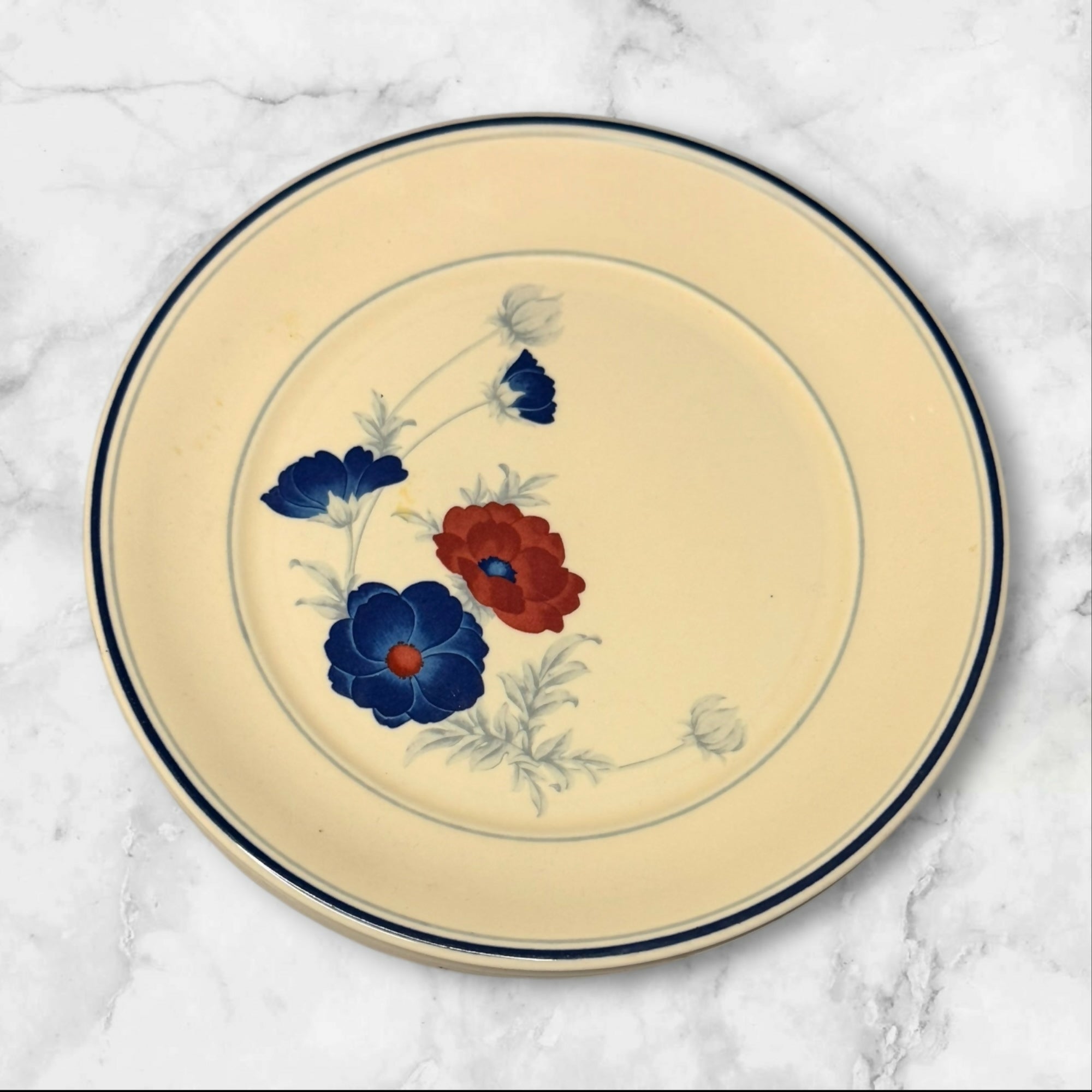 Noritake Harlequin Salad Plates Set of 4 Floral Blue Red Gently Used