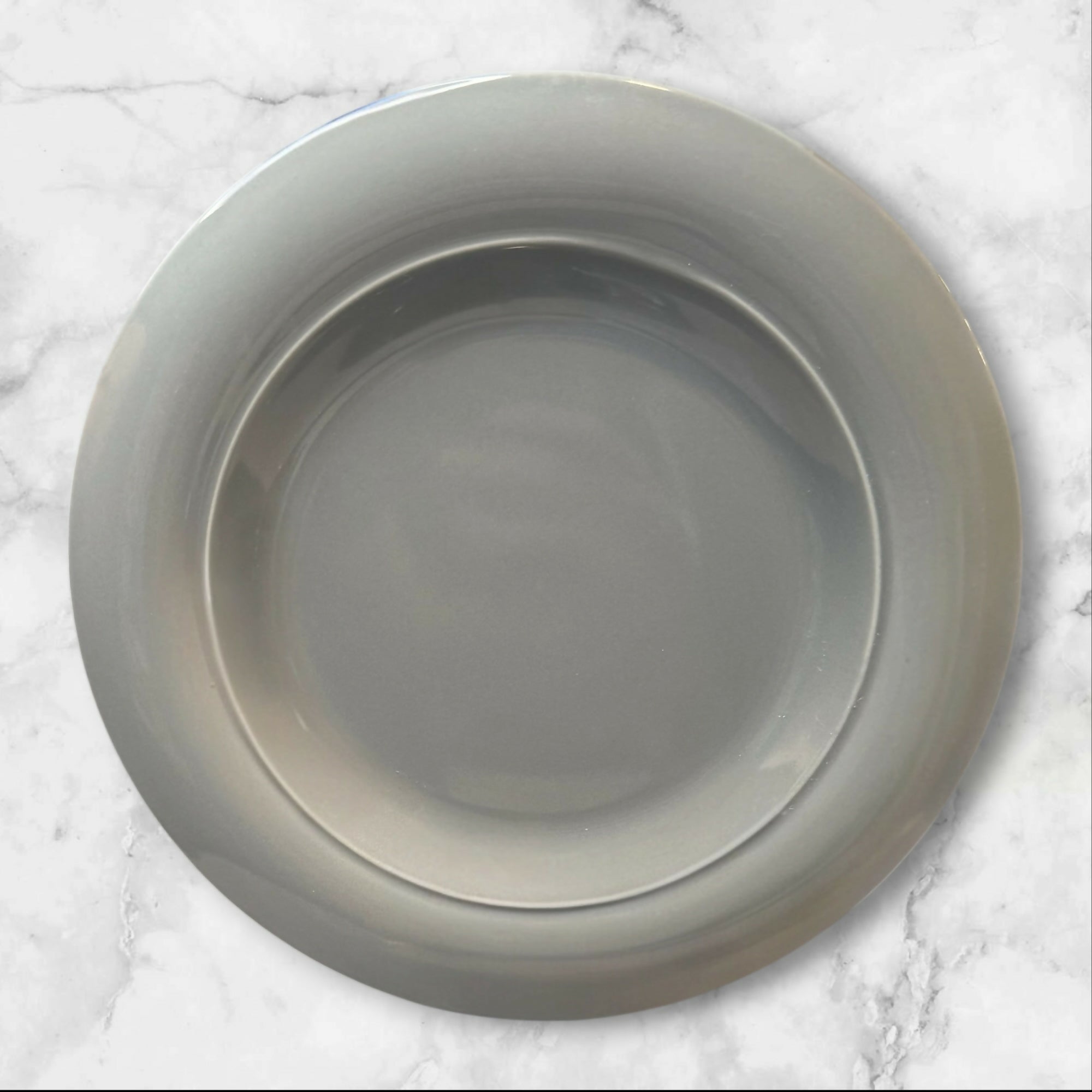 Crate & Barrel Harris Gray Salad Plates | Set of 4 | Modern Stoneware | Excellent Condition