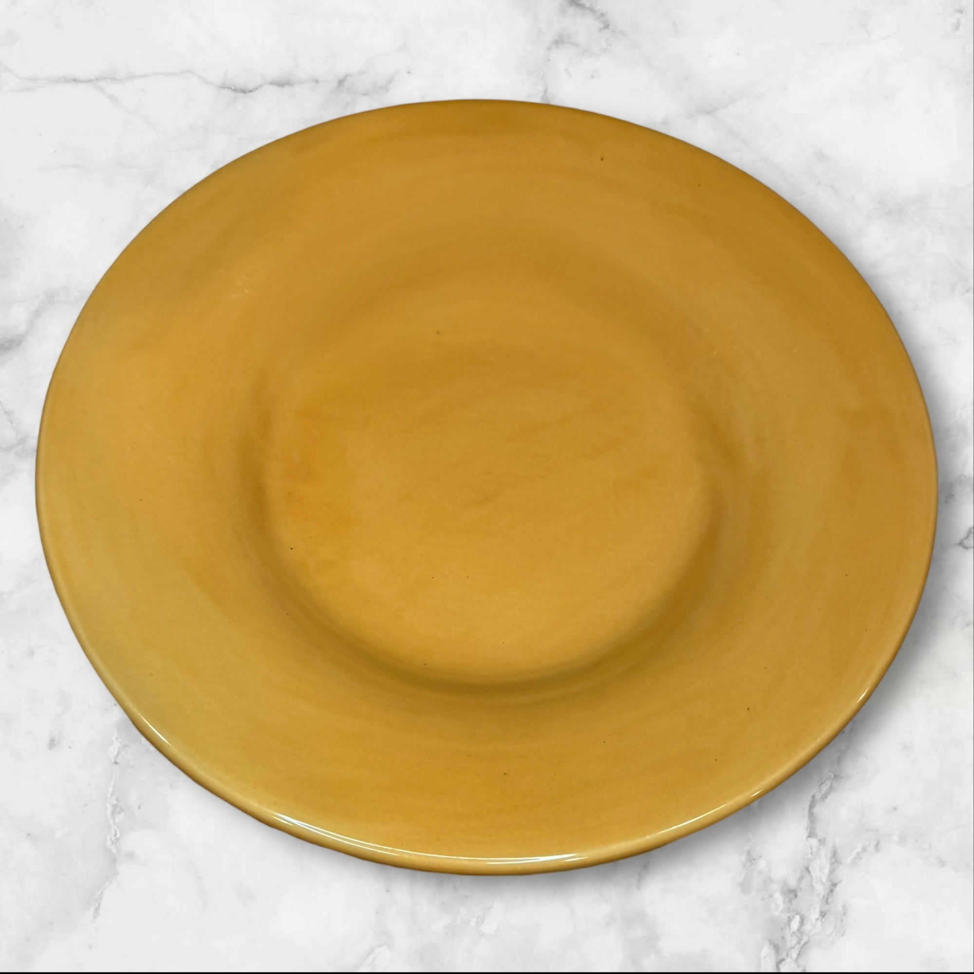 Pottery Barn Sausalito Yellow Pasta Bowls Set of 4 | Great Condition