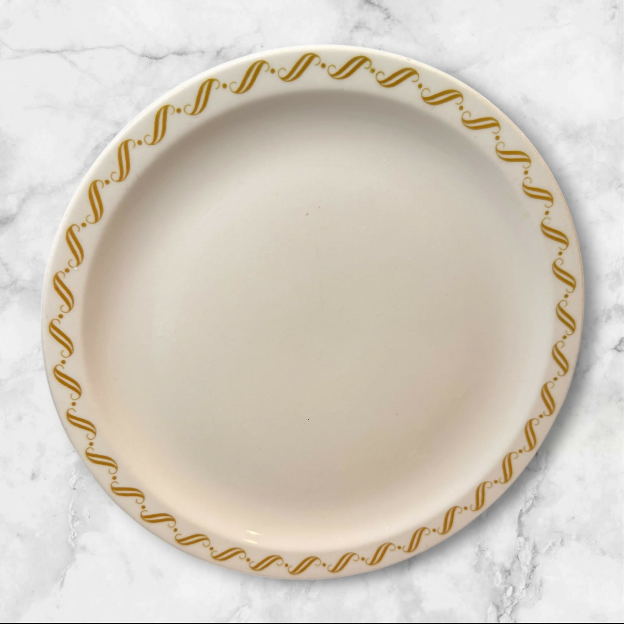Buffalo China Restaurant Ware Dinner Plates Set of 6 | Vintage Condition
