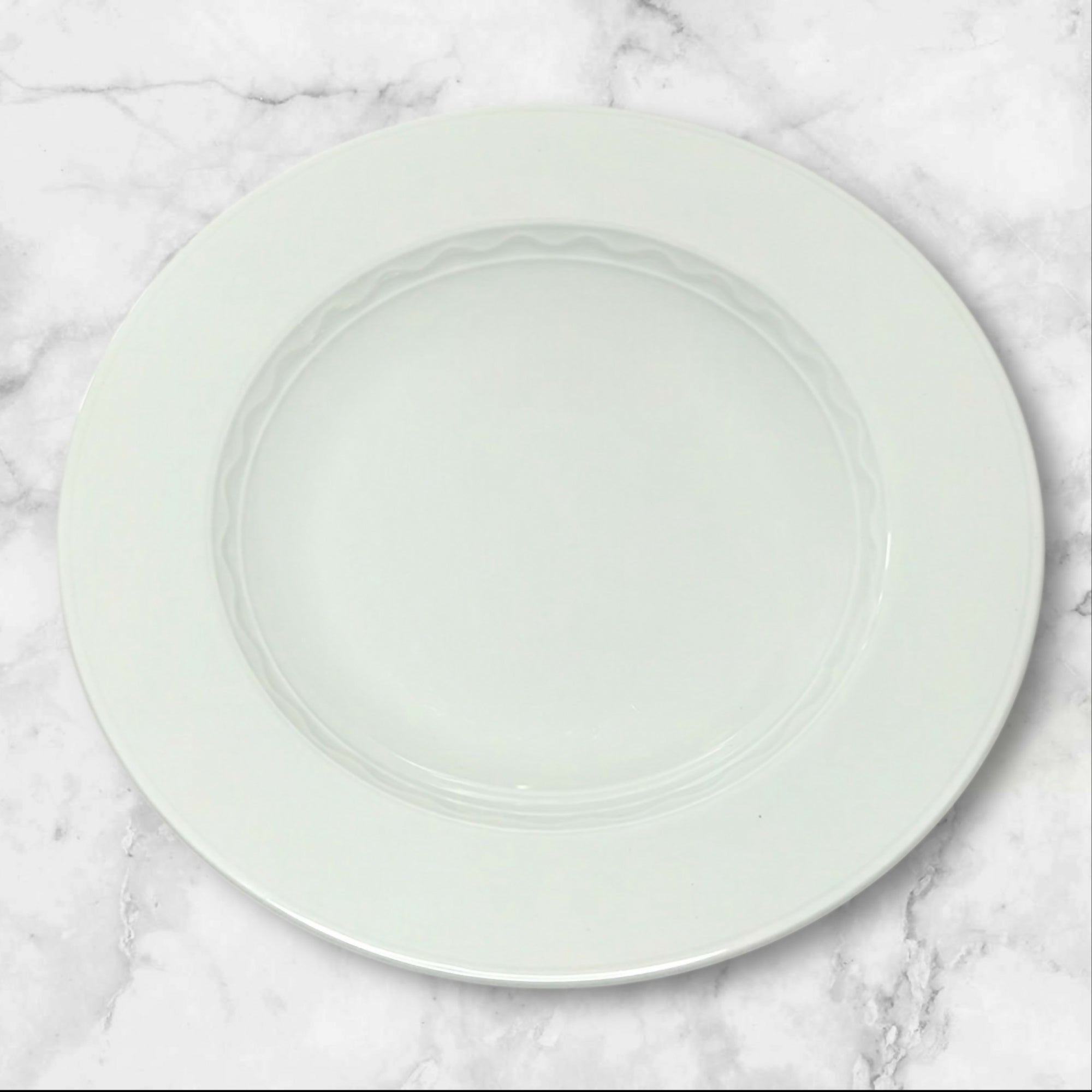 Crate & Barrel Palazzo Rim Soup Bowls Portugal | Set of 4 | Excellent