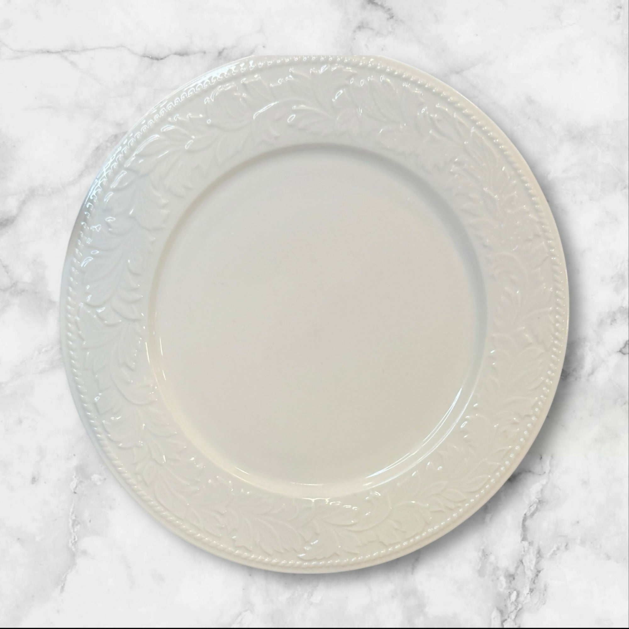 Sango Garland Embossed Dinner Plates | Set of 3 | Gently Used