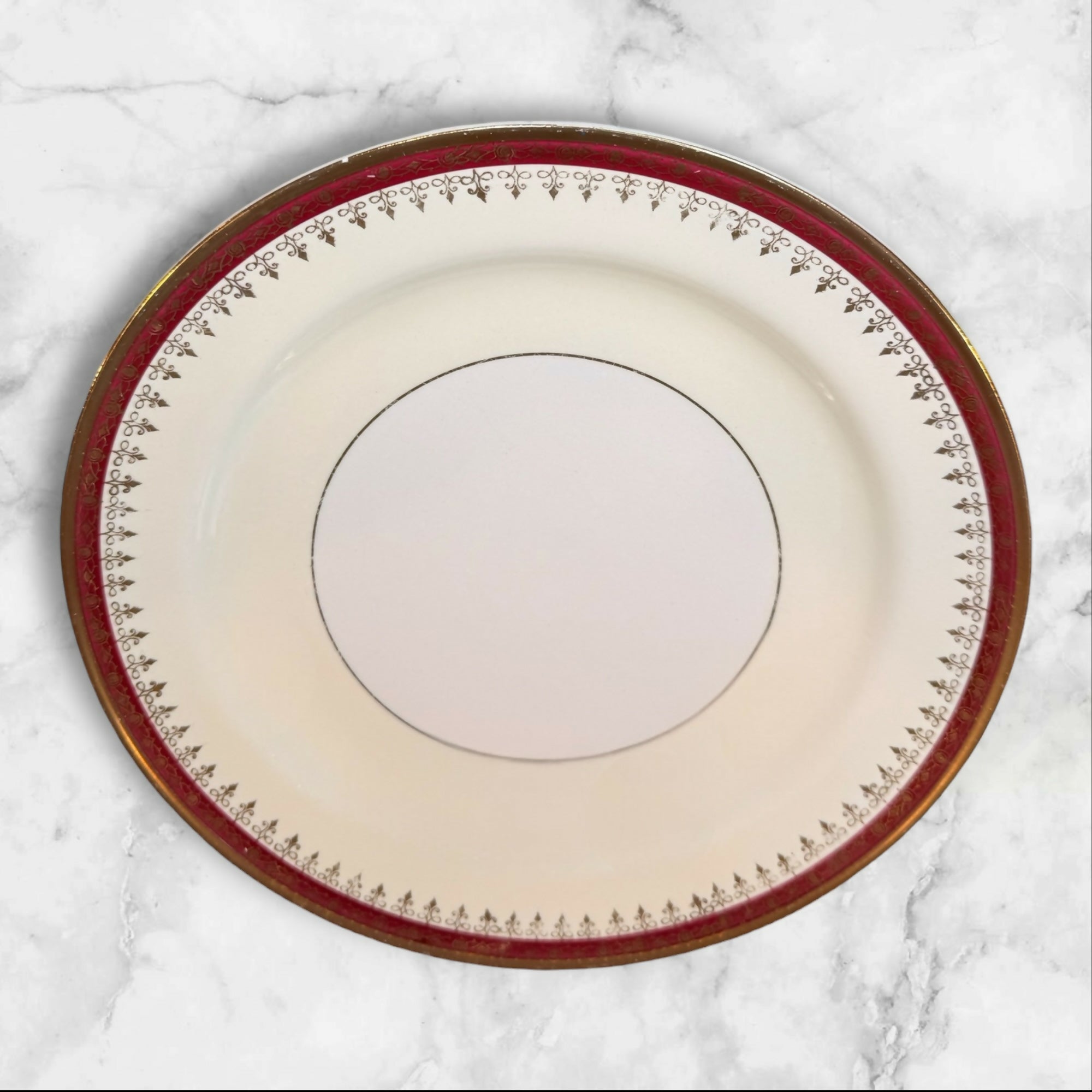 Eggshell Nautilus Red & Gold Rim Dinner Plates | Set of 4 | Good Condition