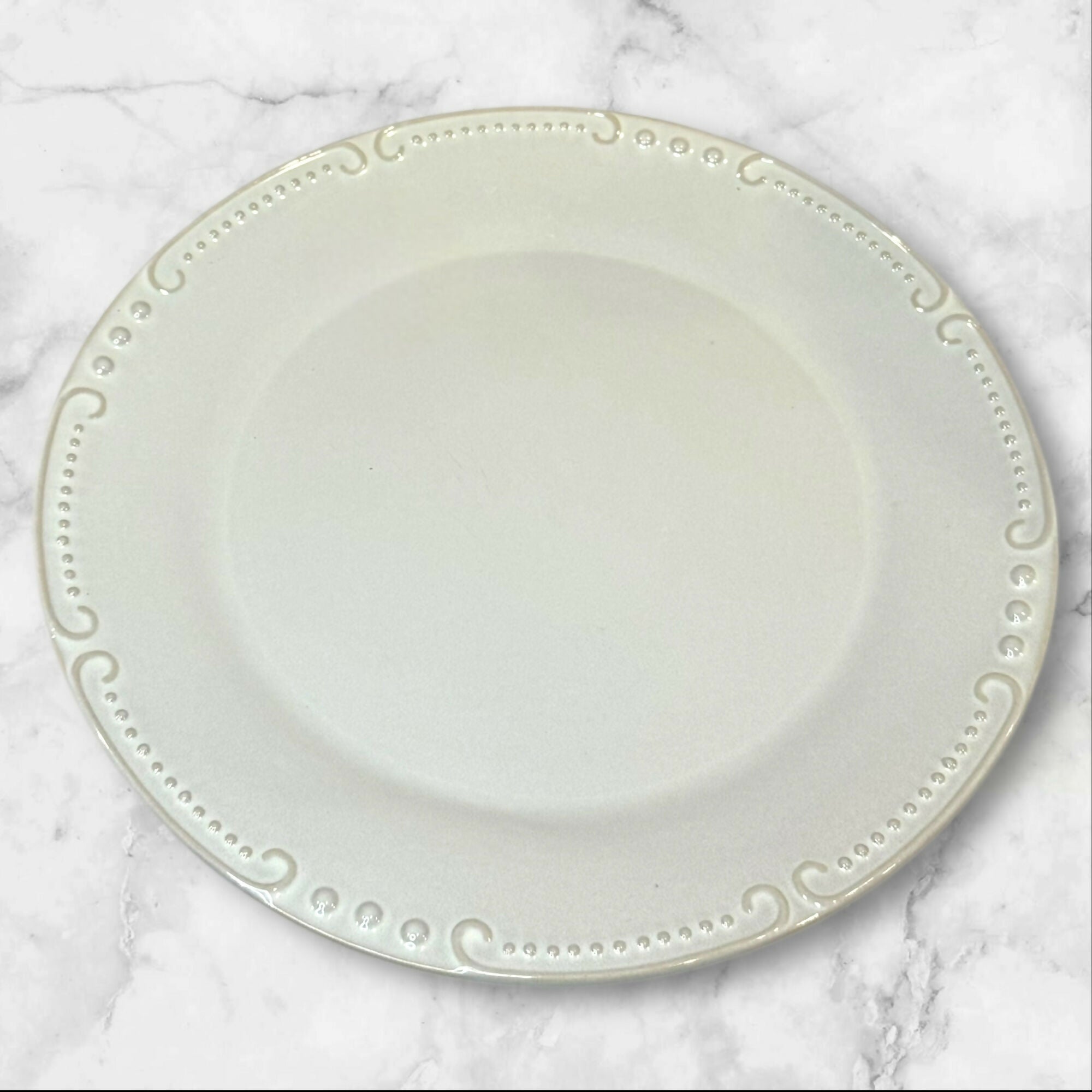 Pier 1 Natalia White Chop Plates Platter | Set of 4 | Excellent Condition