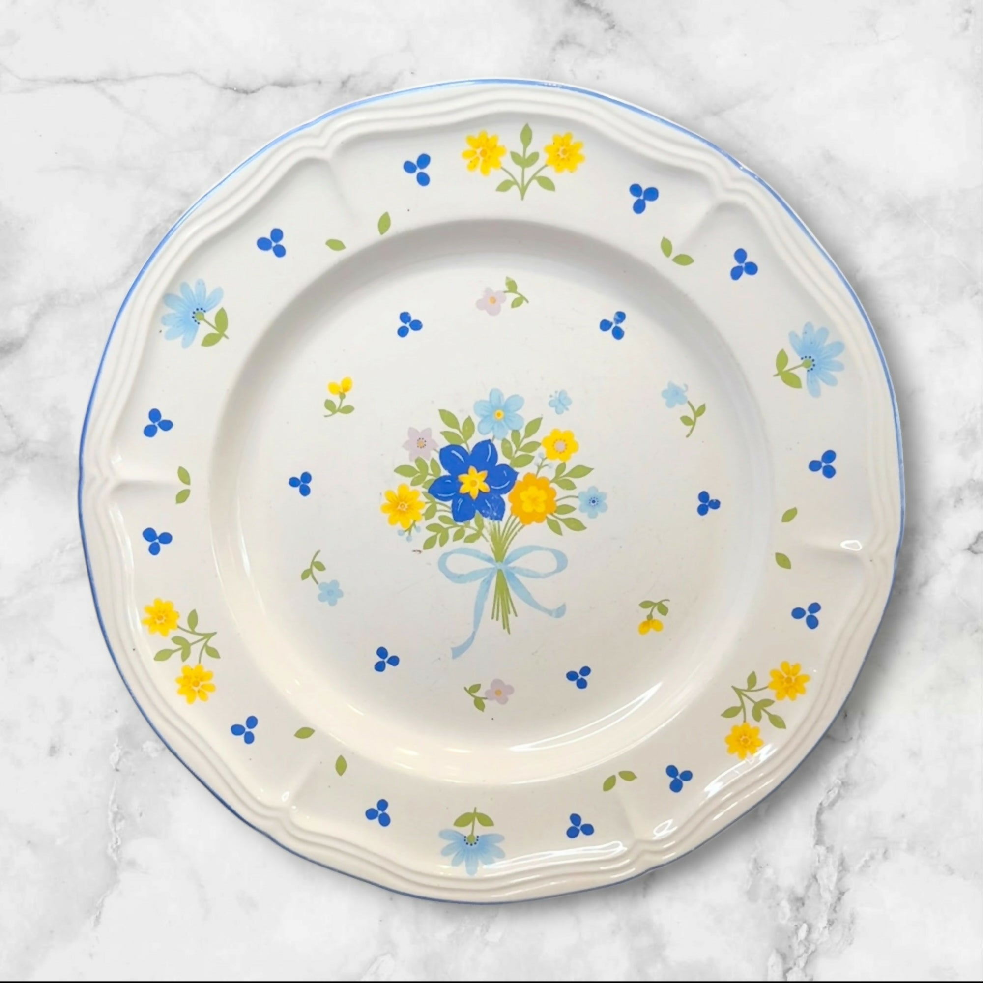 Brick Oven Dijon Floral Dinner Plates | Set of 3 | Great Condition