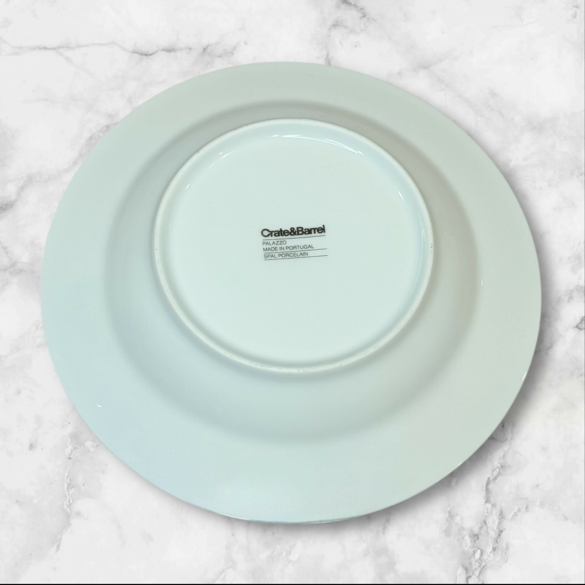 Crate & Barrel Palazzo White Porcelain Rim Soup Bowls | Set of 4 | Excellent Condition