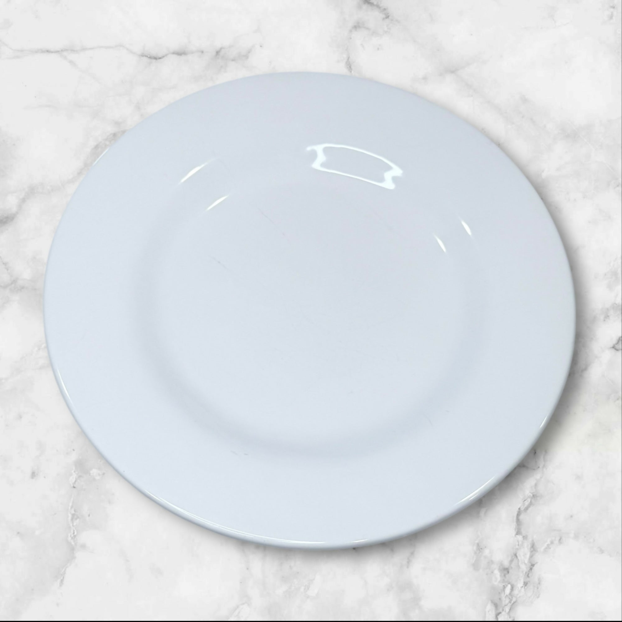 Banana Republic White Stoneware Dinner Plates | Set of 3 | Excellent Condition