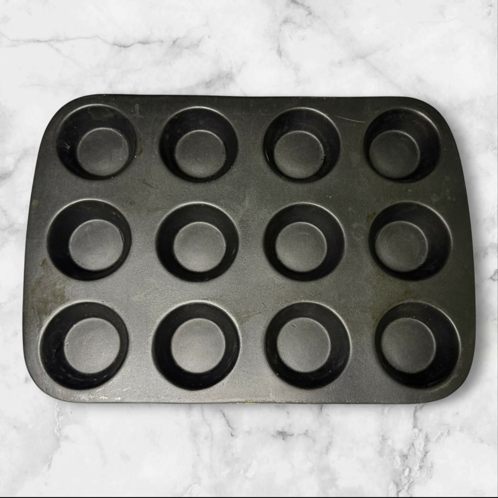 Vintage Yellow Glazed Stoneware Muffin Pan | 12 Cup | Great Used Condition