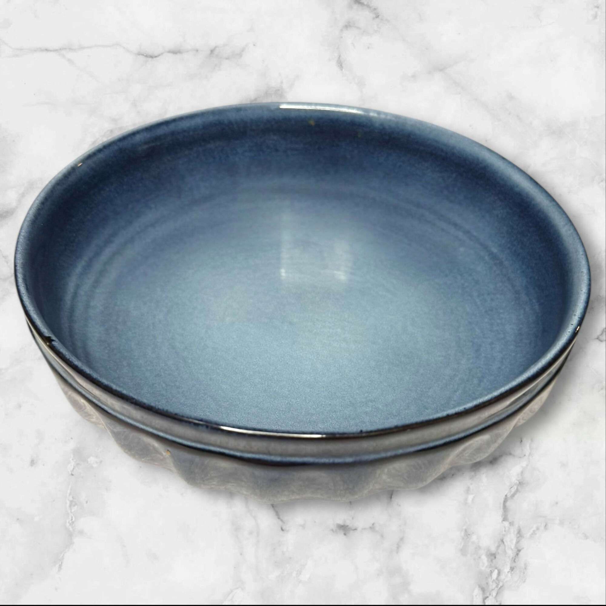 Crate & Barrel Cove Indigo Blue Glazed Stoneware Serving Bowl | Excellent Cond