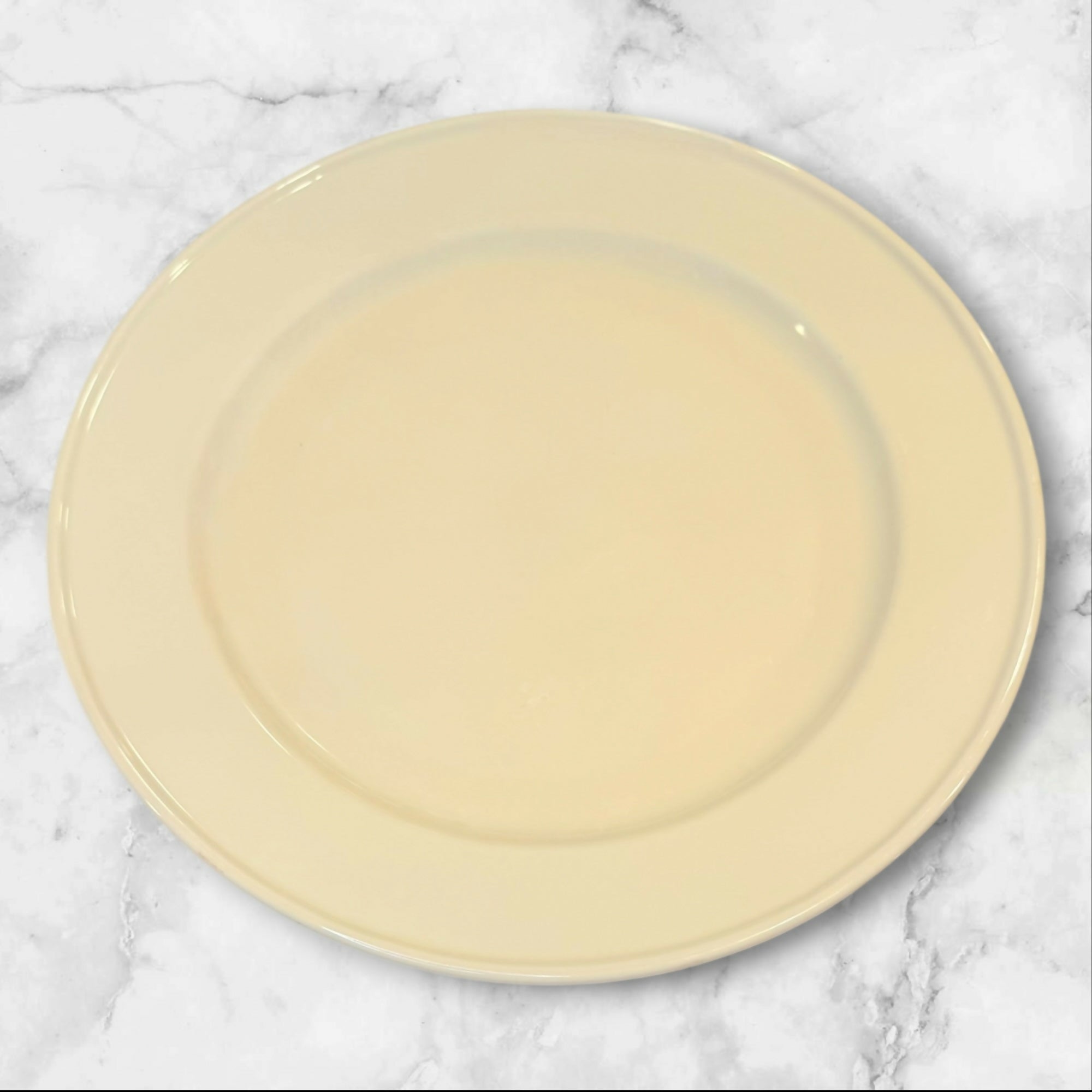 Crate & Barrel Margo Dinner Plates | Set of 4 | Great Condition | Cream Ivory