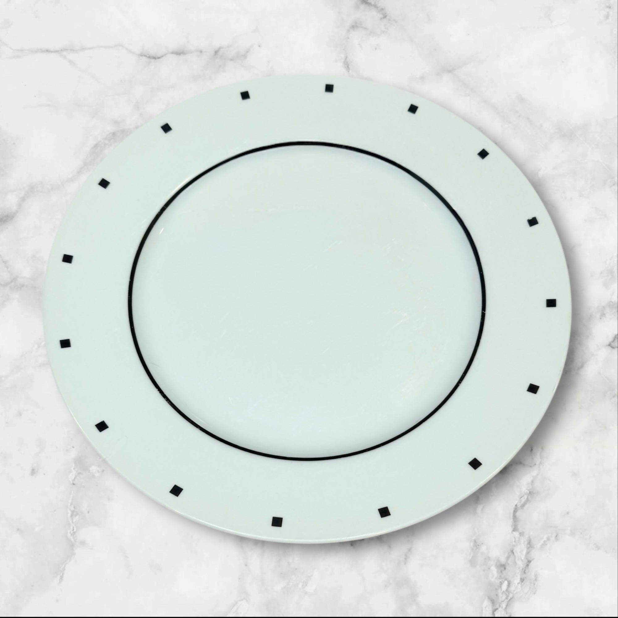 Sasaki Metropolis Black Dinner Plates | Set of 4 | Good Condition