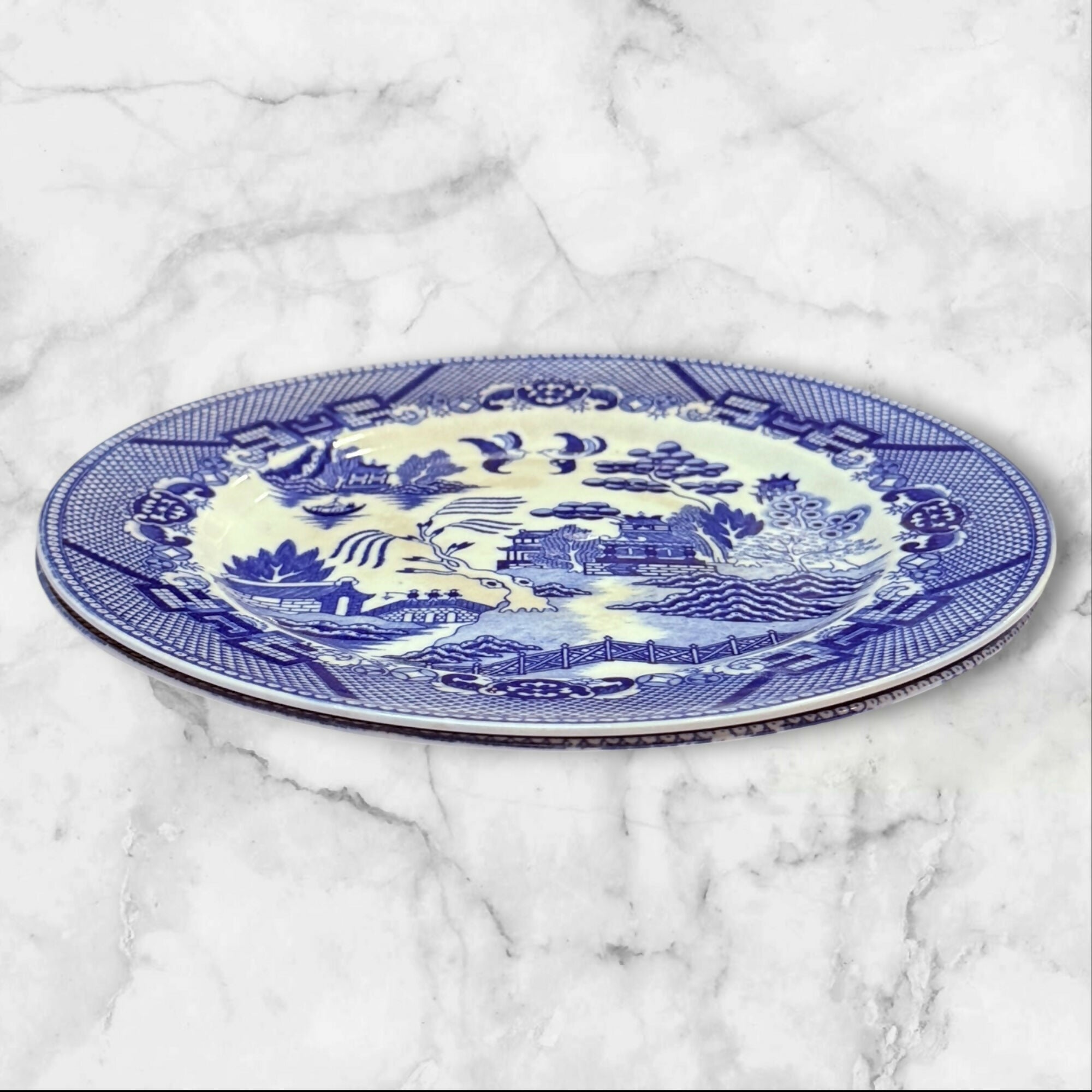 Blue Willow Fine Quality Luncheon Plates | Set of 2 | Vintage Condition