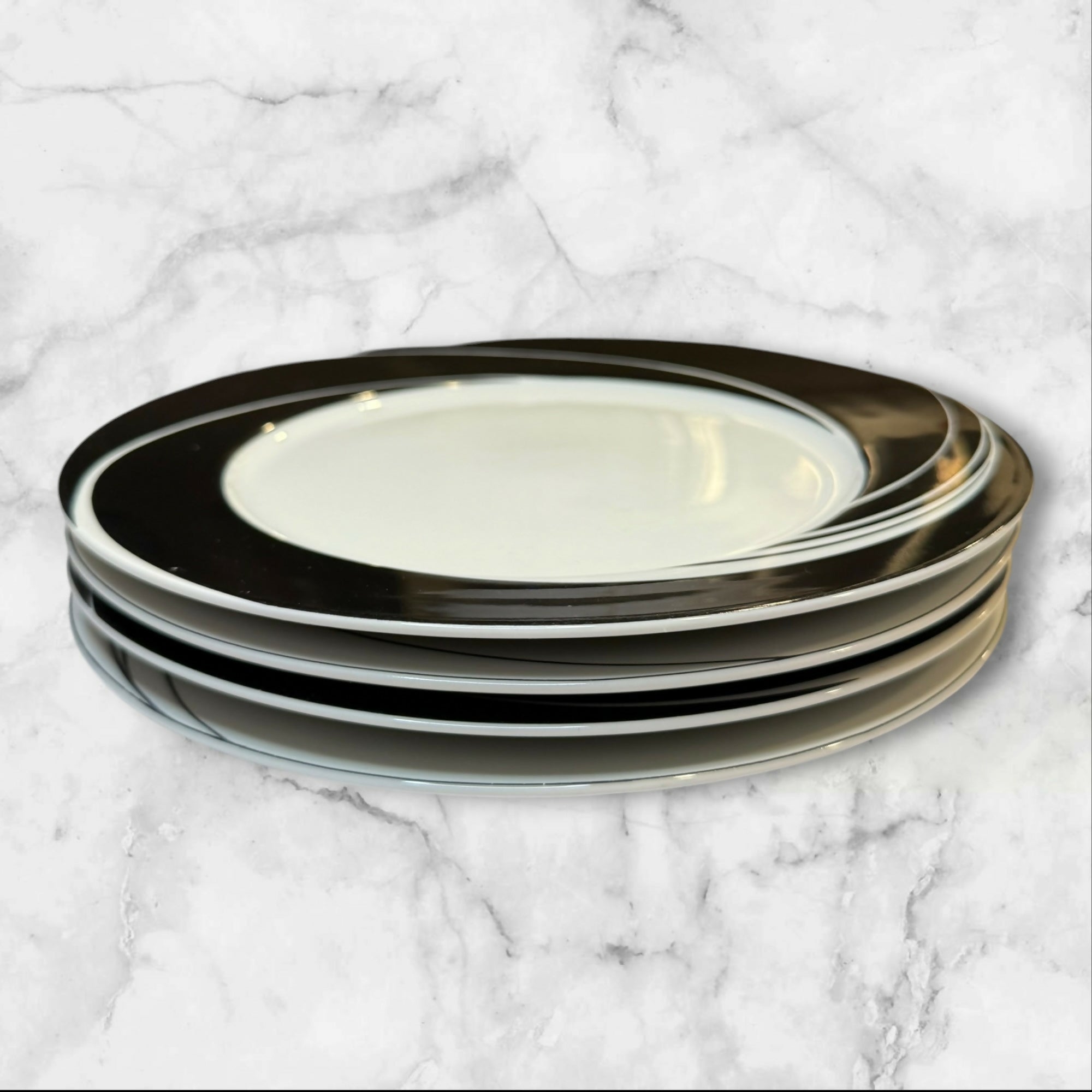 Block White Pearl Black Pearl Dinner Plates Set of 4 Great Condition