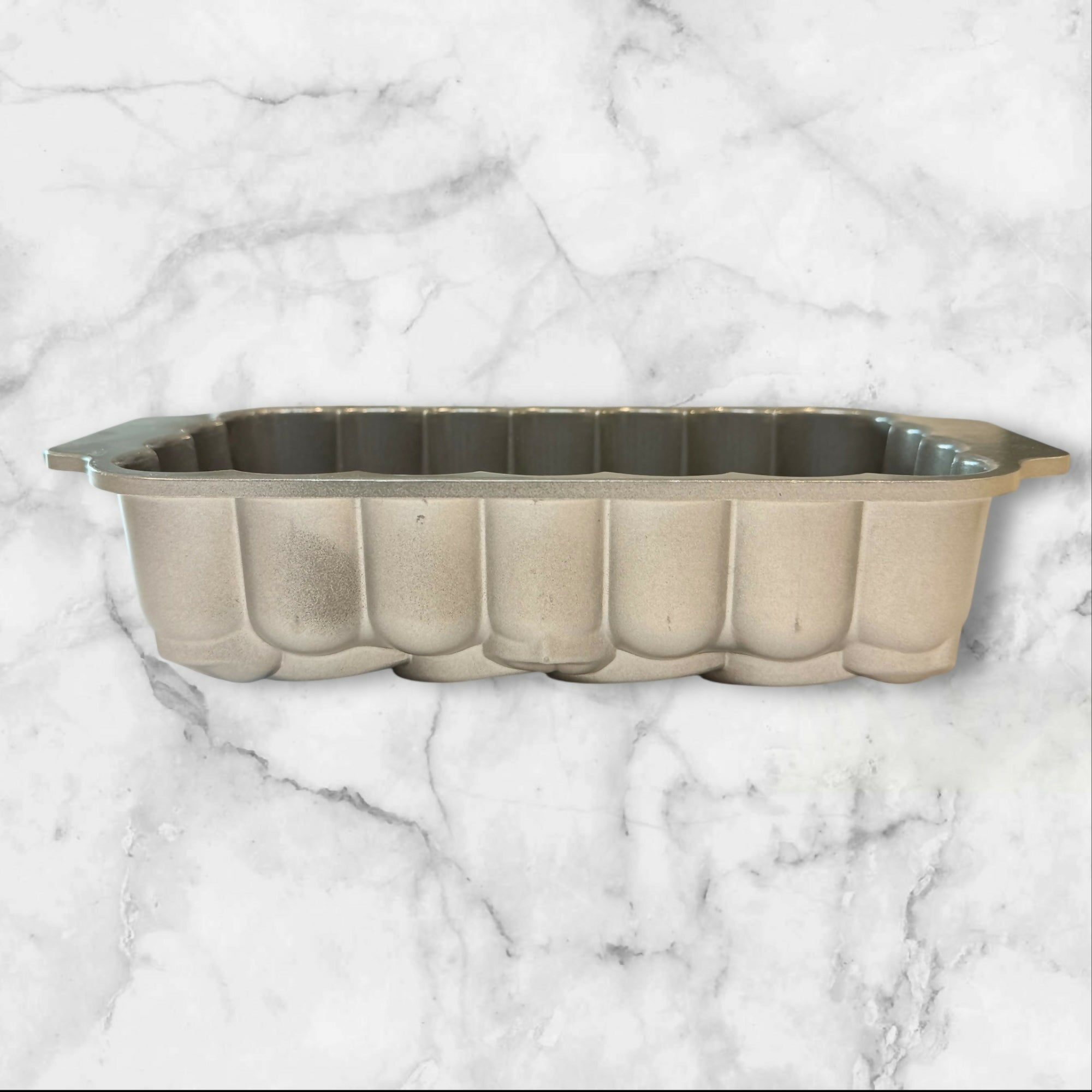 Nordic Ware Citrus Slice Loaf Pan | Gently Used | Nonstick