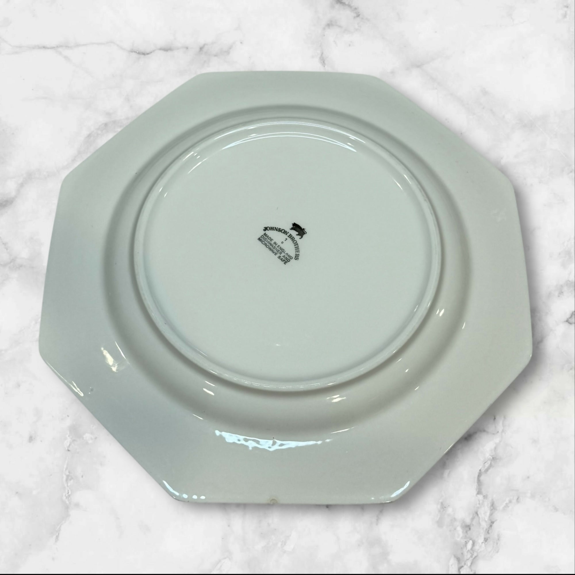 Johnson Brothers Heritage White Plates England | Set of 8 | Good Condition