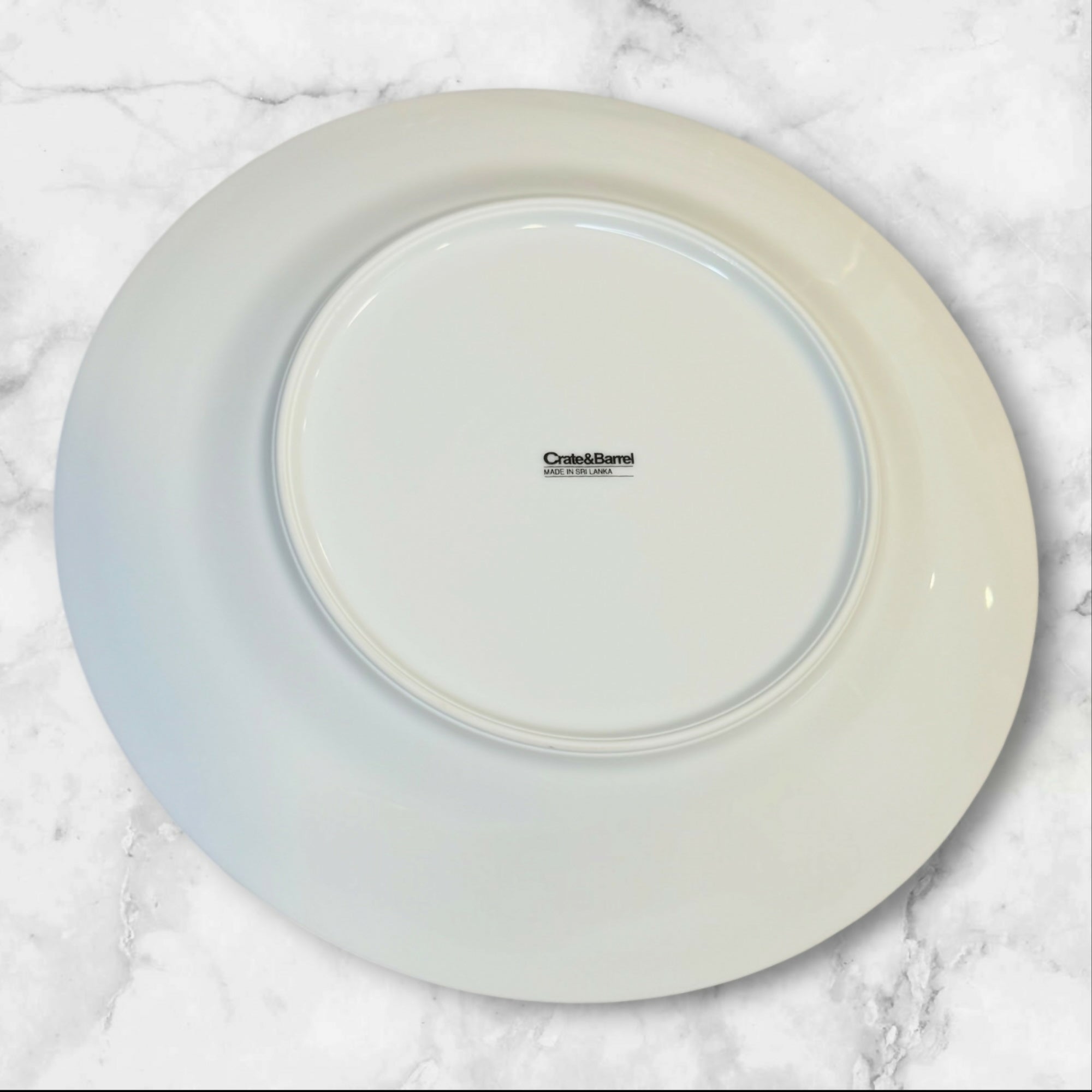 Crate & Barrel All White Dinner Plates | Set of 5 | Great Condition
