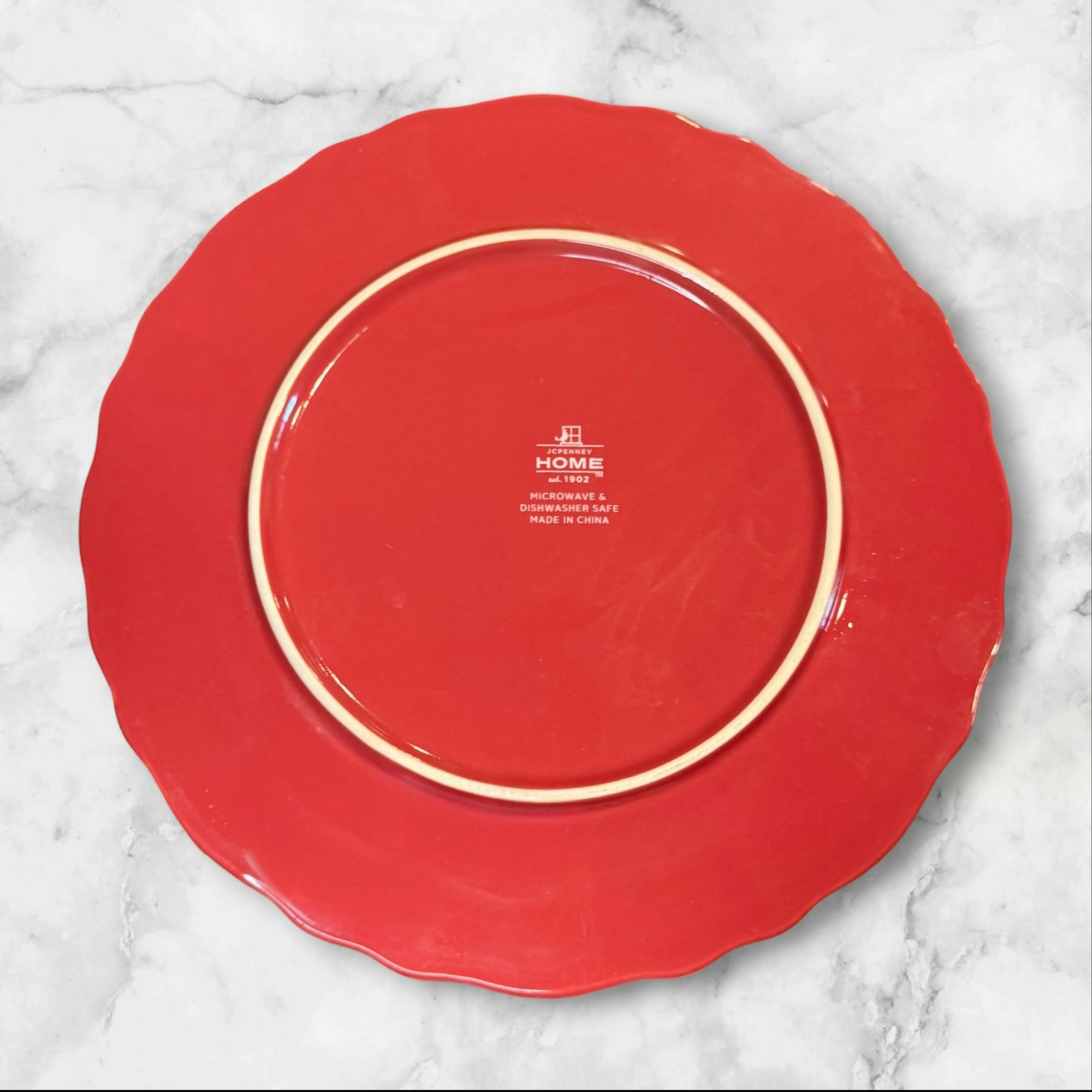 JCPenney Ashley Red Dinner Plates Set of 5 | Gently Used Condition