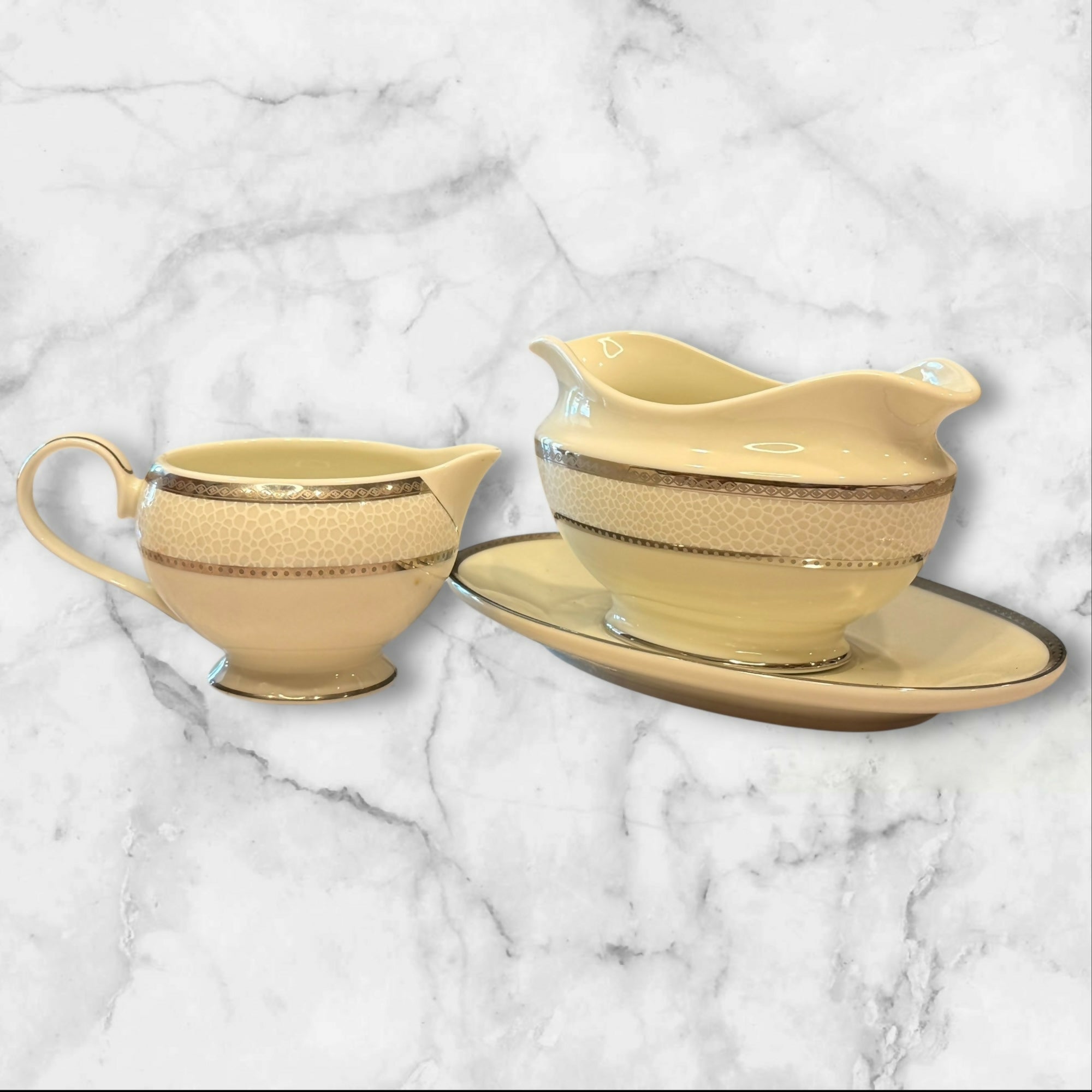 Mikasa Imperial Flair Platinum Gravy Boat & Creamer Set | Excellent Condition