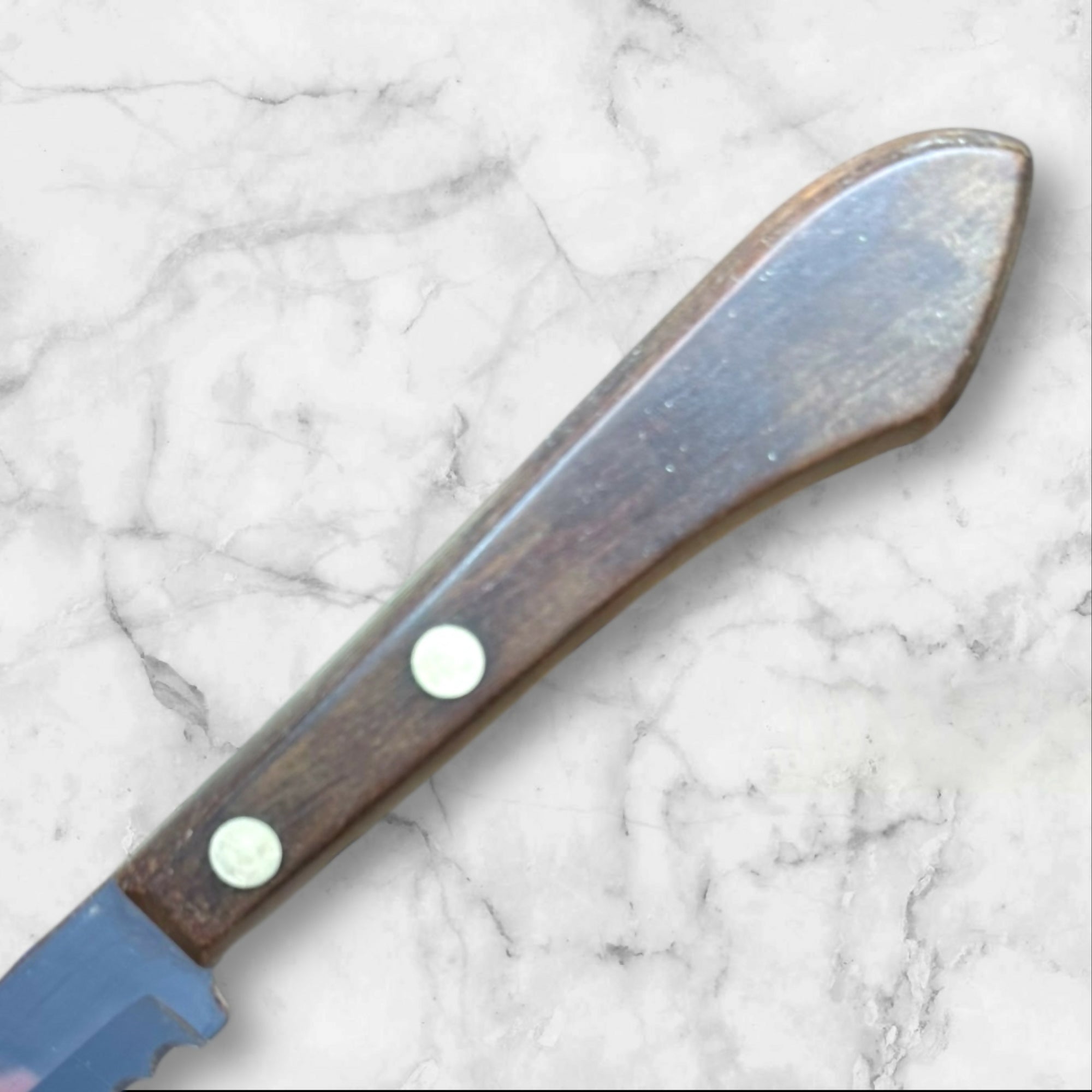 Oneida Deluxe Stainless Serrated Knife | Vintage USA Made | Great Condition