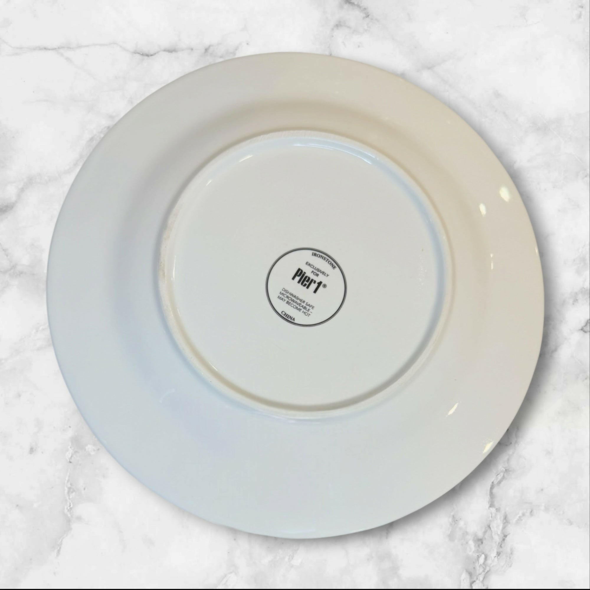 Pier 1 Linen Gray Plaid Dinner Plates | Set of 4 | Excellent Condition