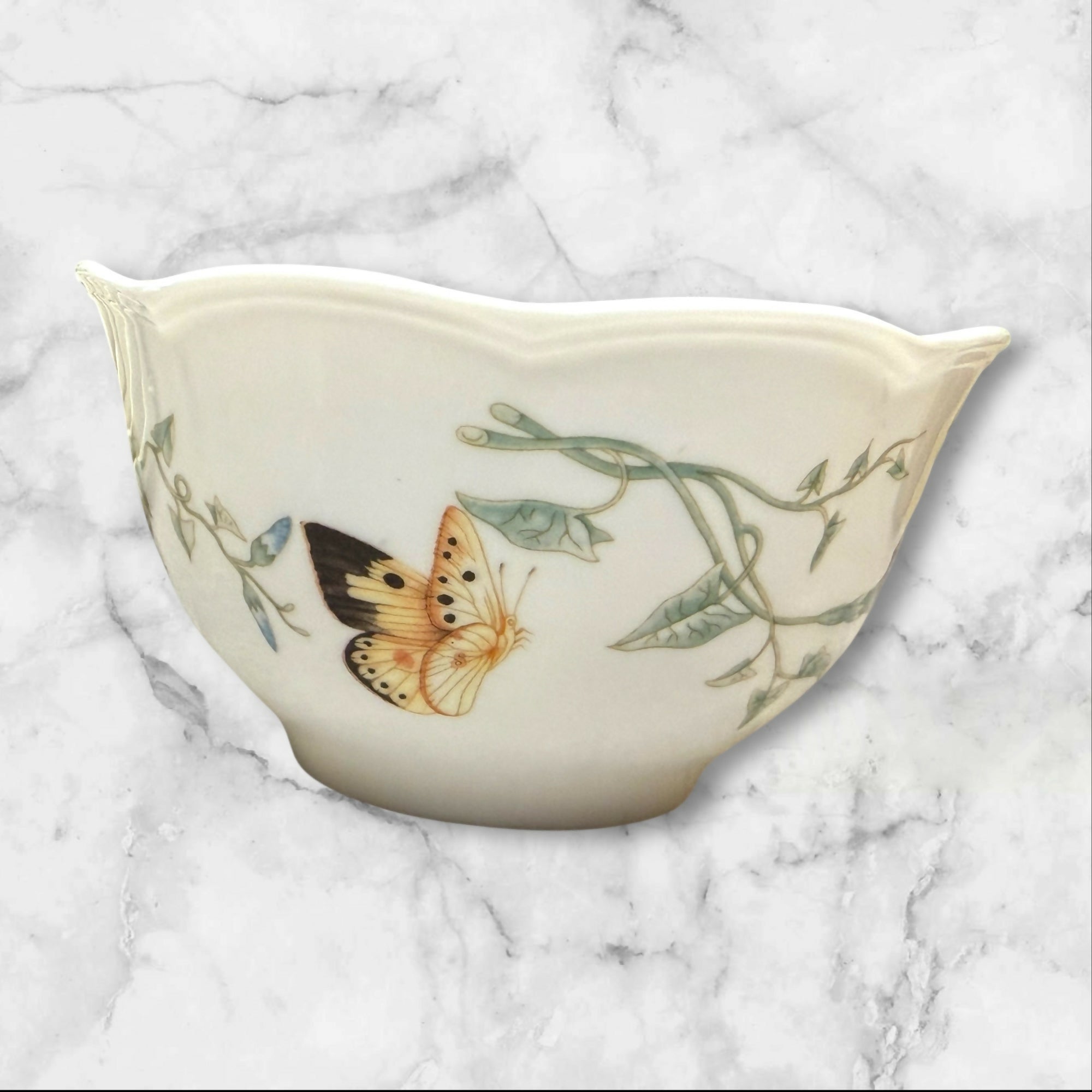 Lenox Butterfly Meadow Porcelain Dinnerware Set of 8 | Gently Used | Excellent