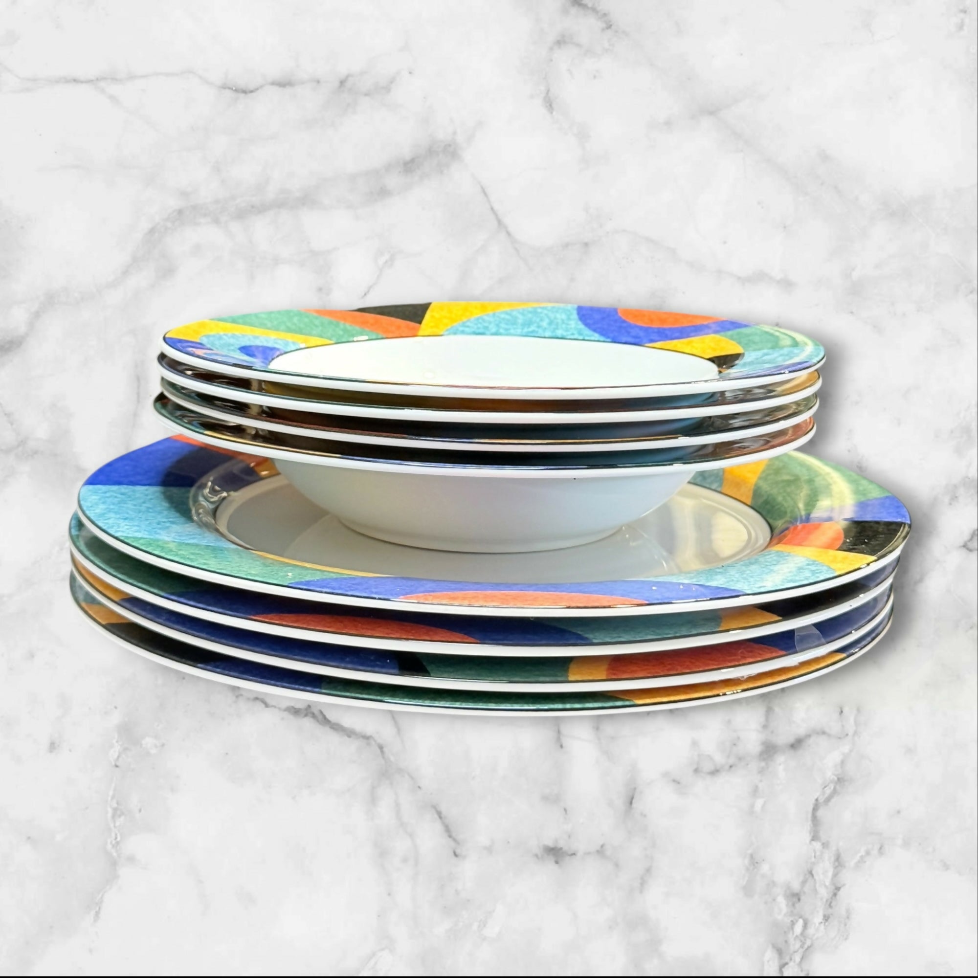 Victoria & Beale Accent Dinnerware Set | 8 Pieces | Excellent Condition