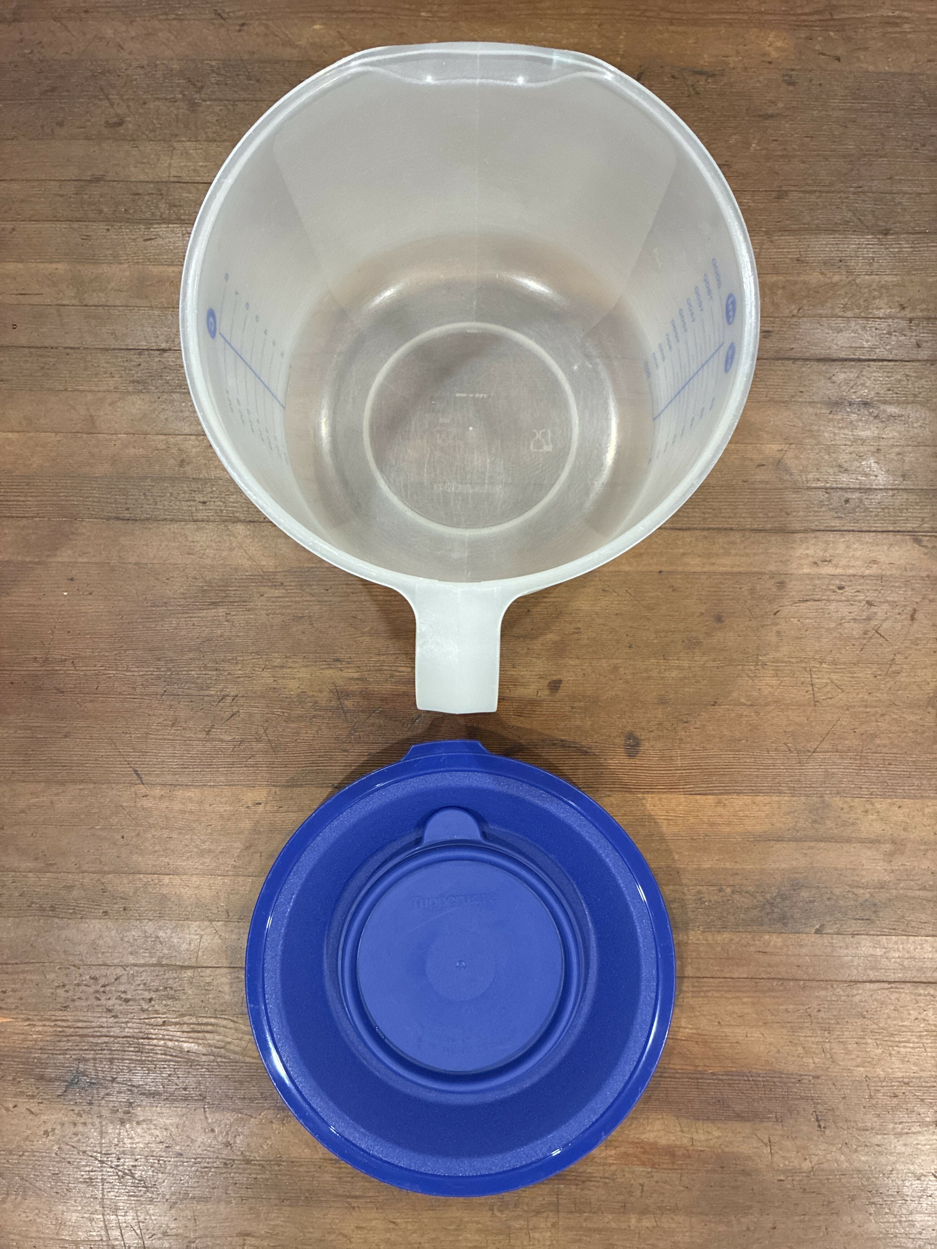 Tupperware Measuring Bowl