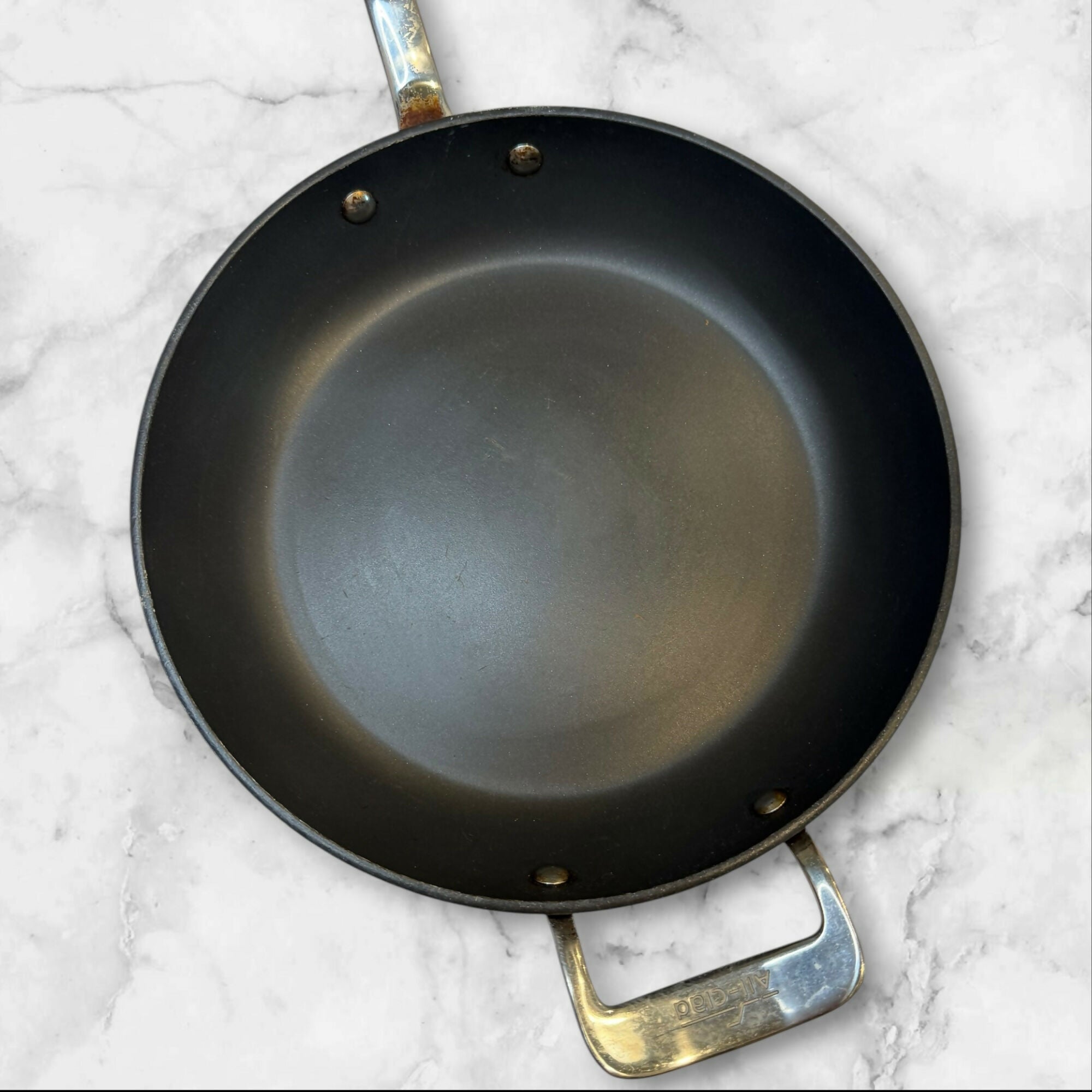 All-Clad HA1 10.5” Nonstick Fry Pan Skillet | Gently Used | Good Condition