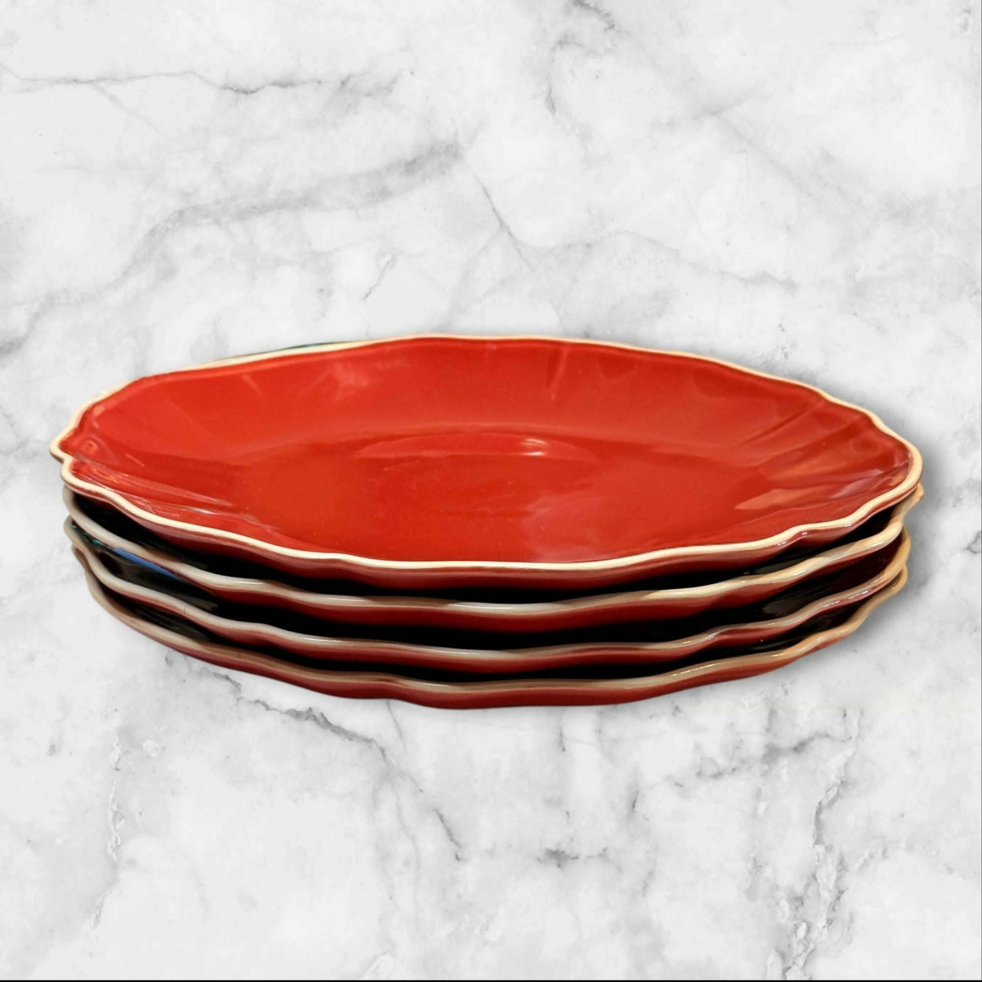 Williams Sonoma Maroon Scalloped Dinner Plates Set of 4 Gently Used