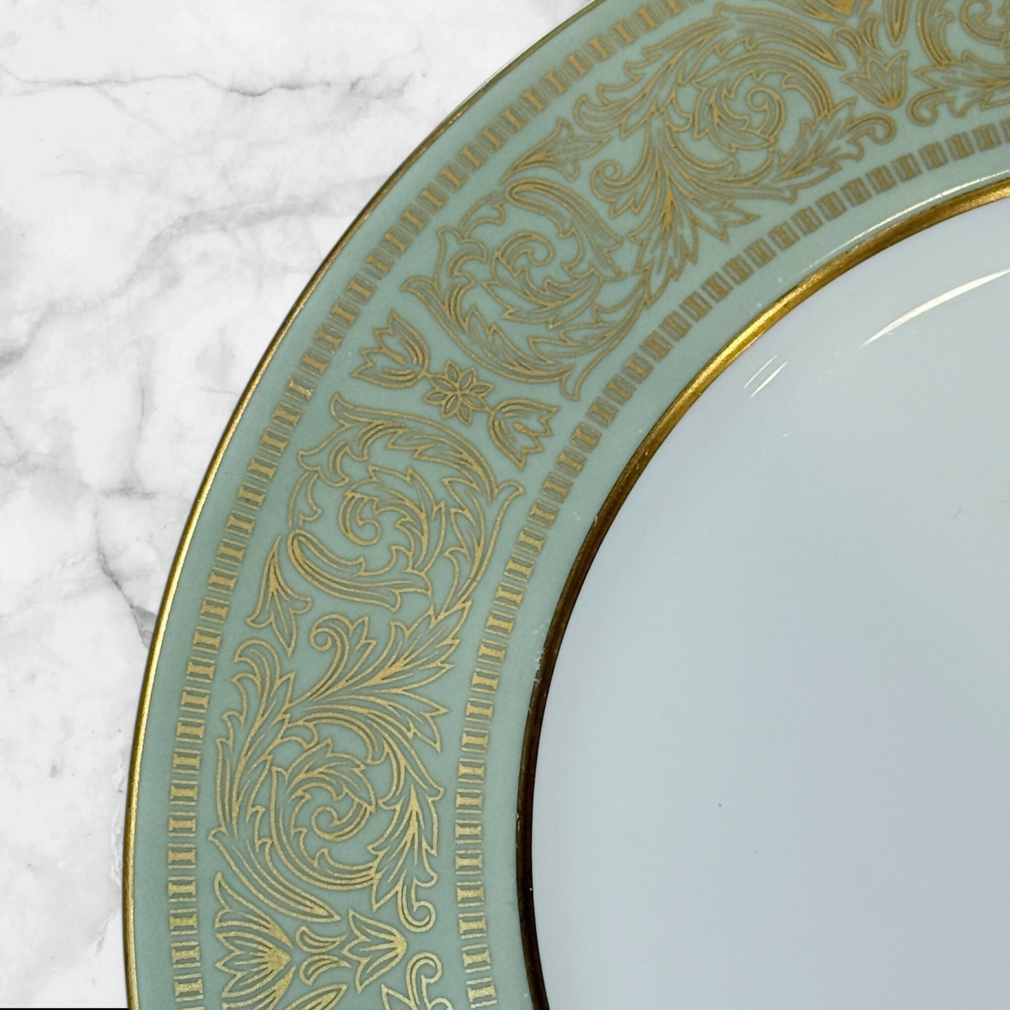 Mikasa Rosemont Bone China Dinner Plates | Set of 4 | Excellent Condition