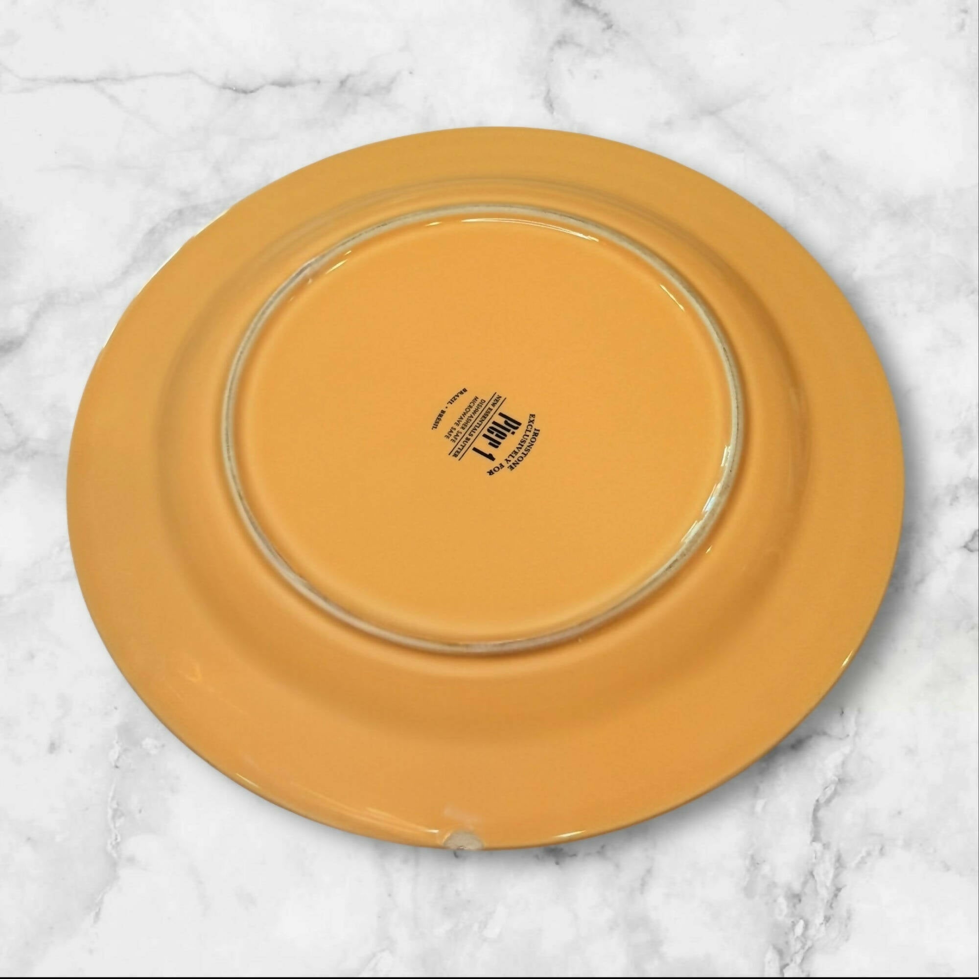 Pier 1 New Essentials Butter Dinner Plates | Set of 4 | Great Condition