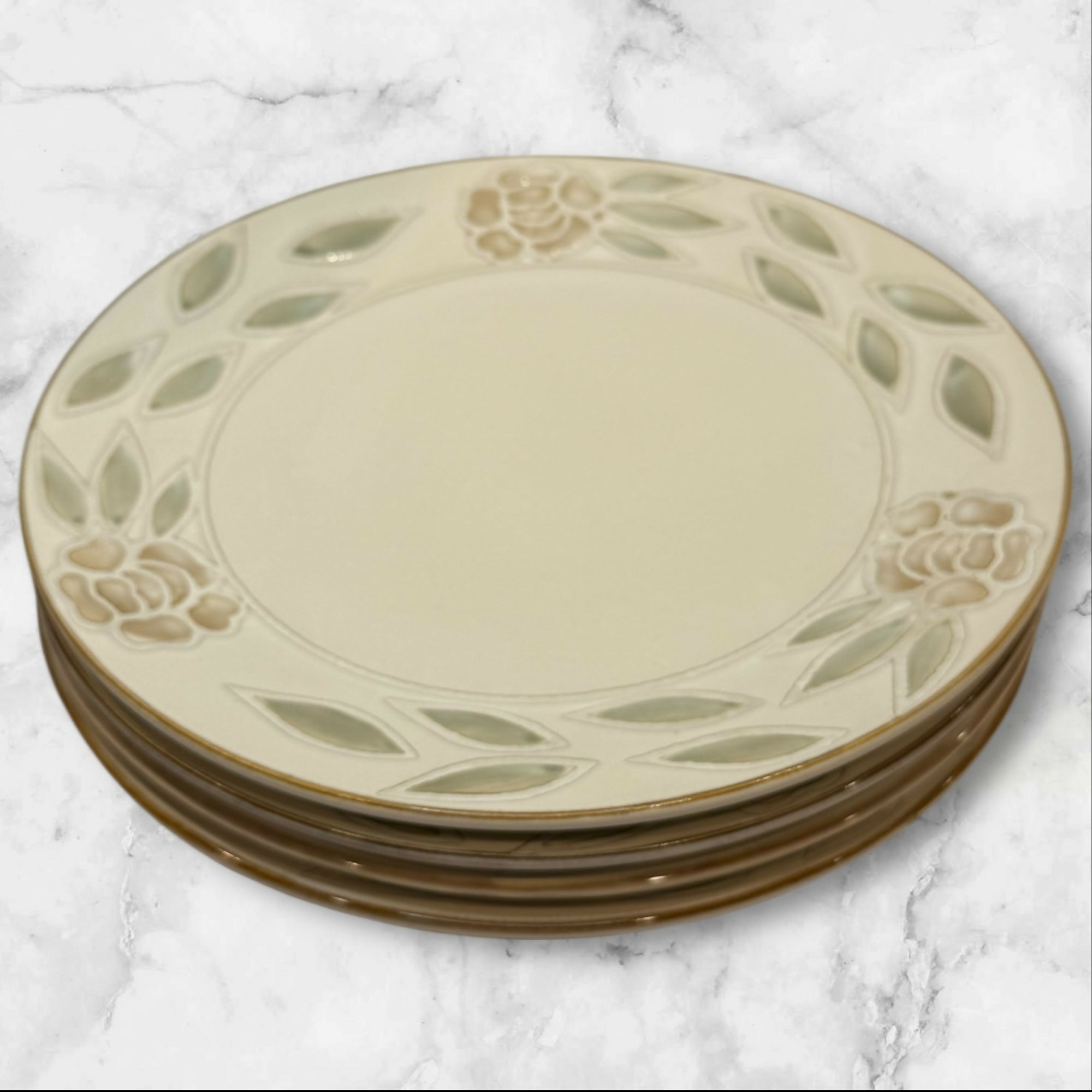 Pier 1 Imports Abby Stoneware Dinner Plates | Set of 4 | Great Condition
