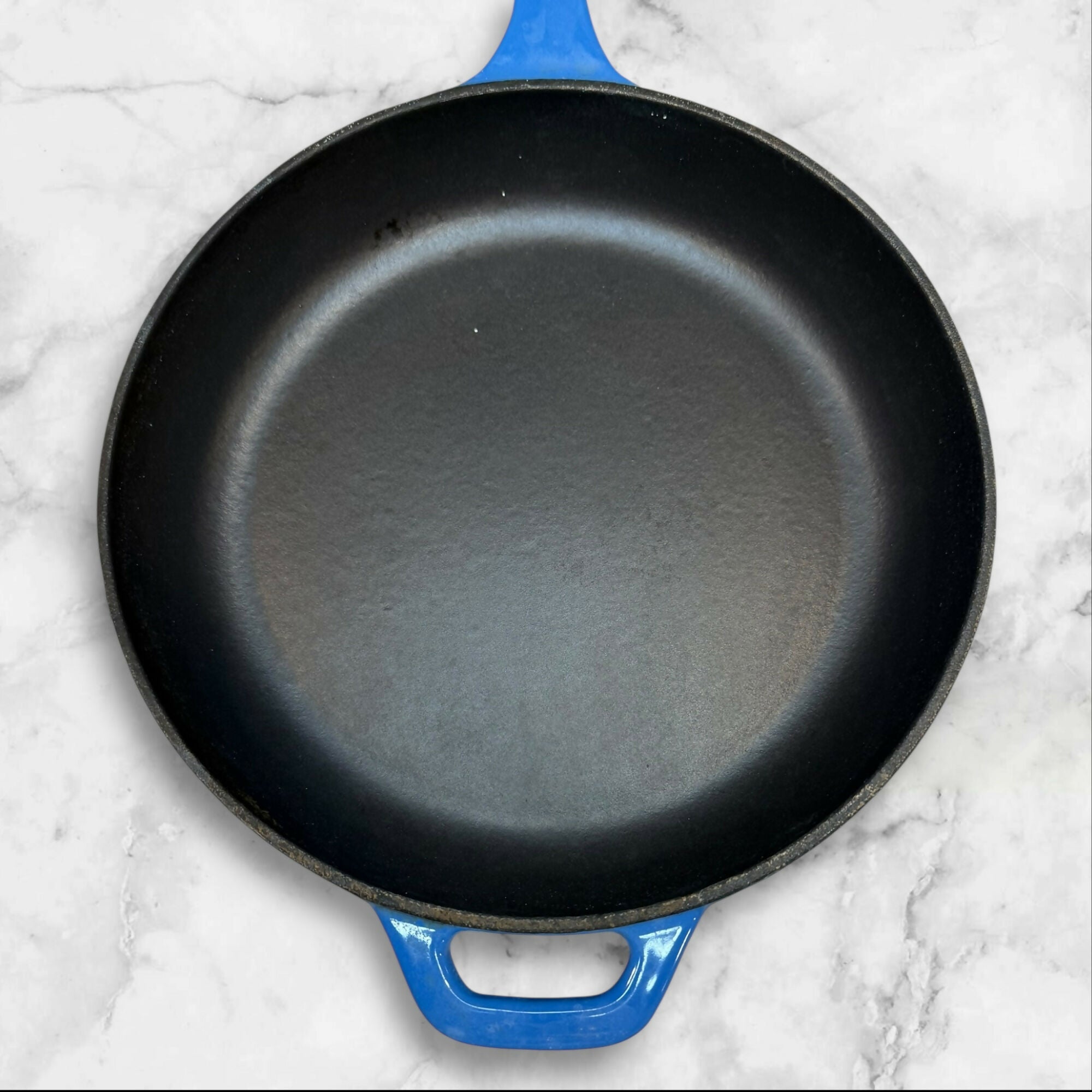 Lodge Enamel Cast Iron Skillet Fry Pan Blue 10.75” | Excellent Condition