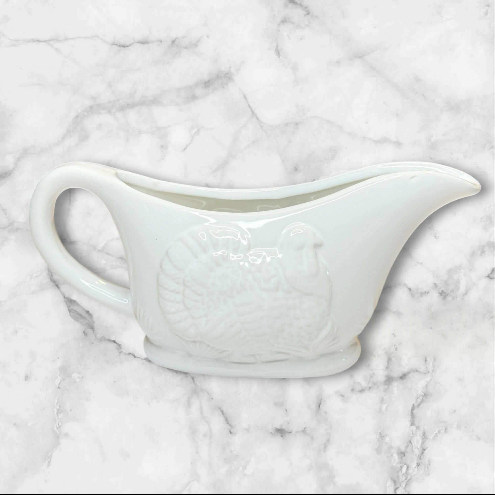 Gibson White Turkey Gravy Boat | Embossed Ceramic | Excellent Condition