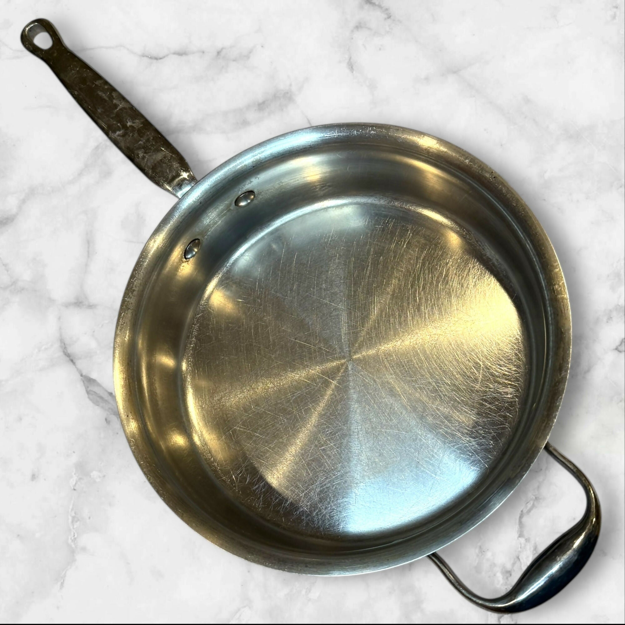 Kirkland Signature Italian Stainless Steel Sauté Pan 3.5 Qt | Good Condition