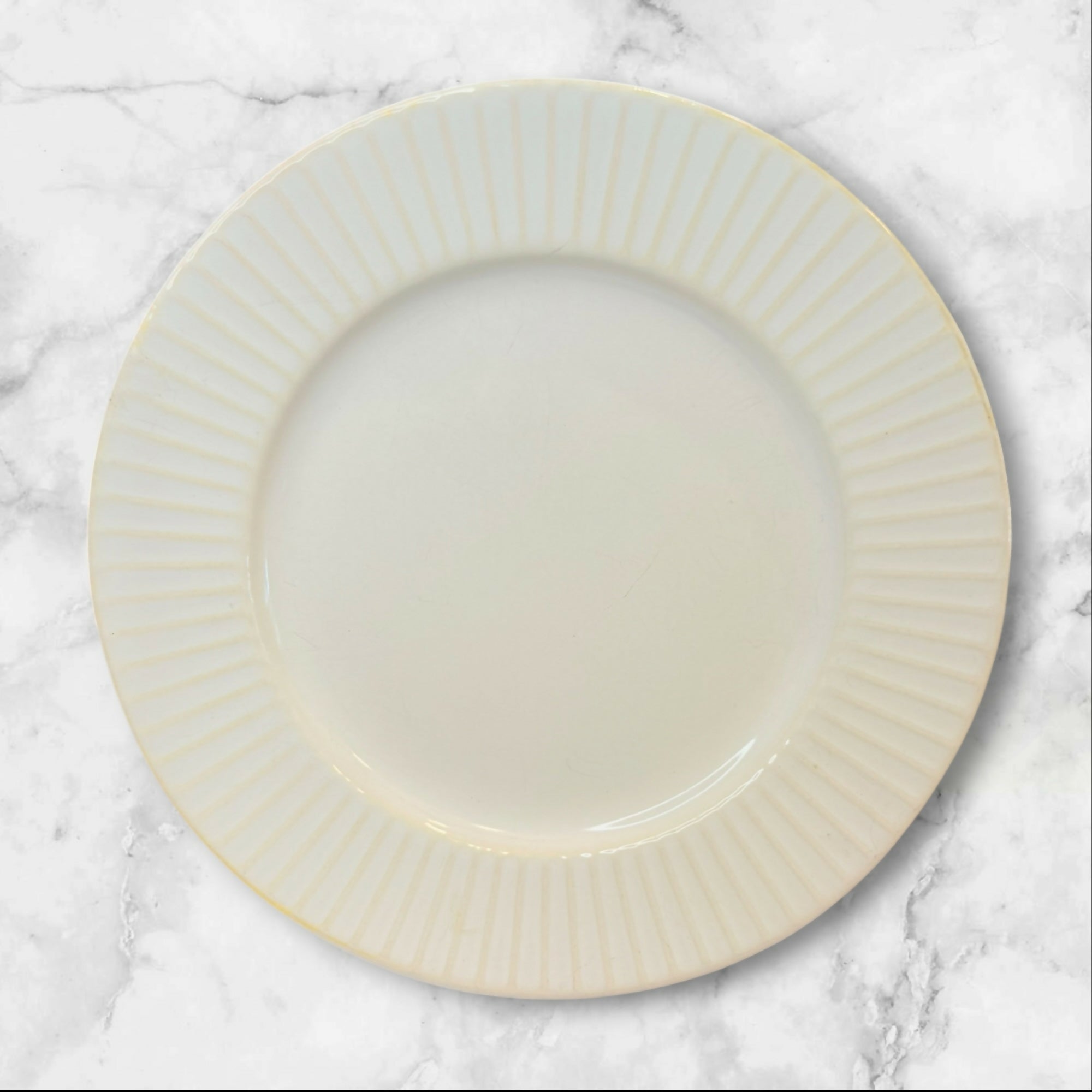 West Elm Textured White Salad Plates Set of 6 | Great Condition | Mixed Rim